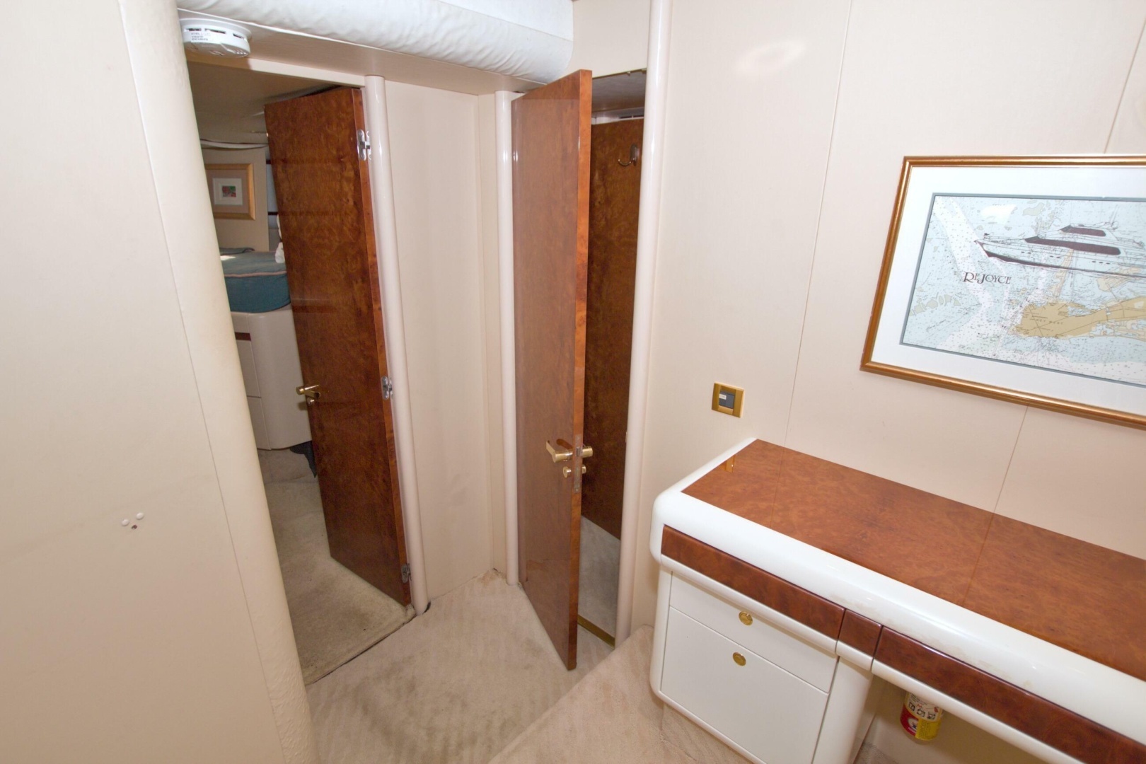 1998 Lazzara Yachts 76 Skylounge Grand Salon - Image 97