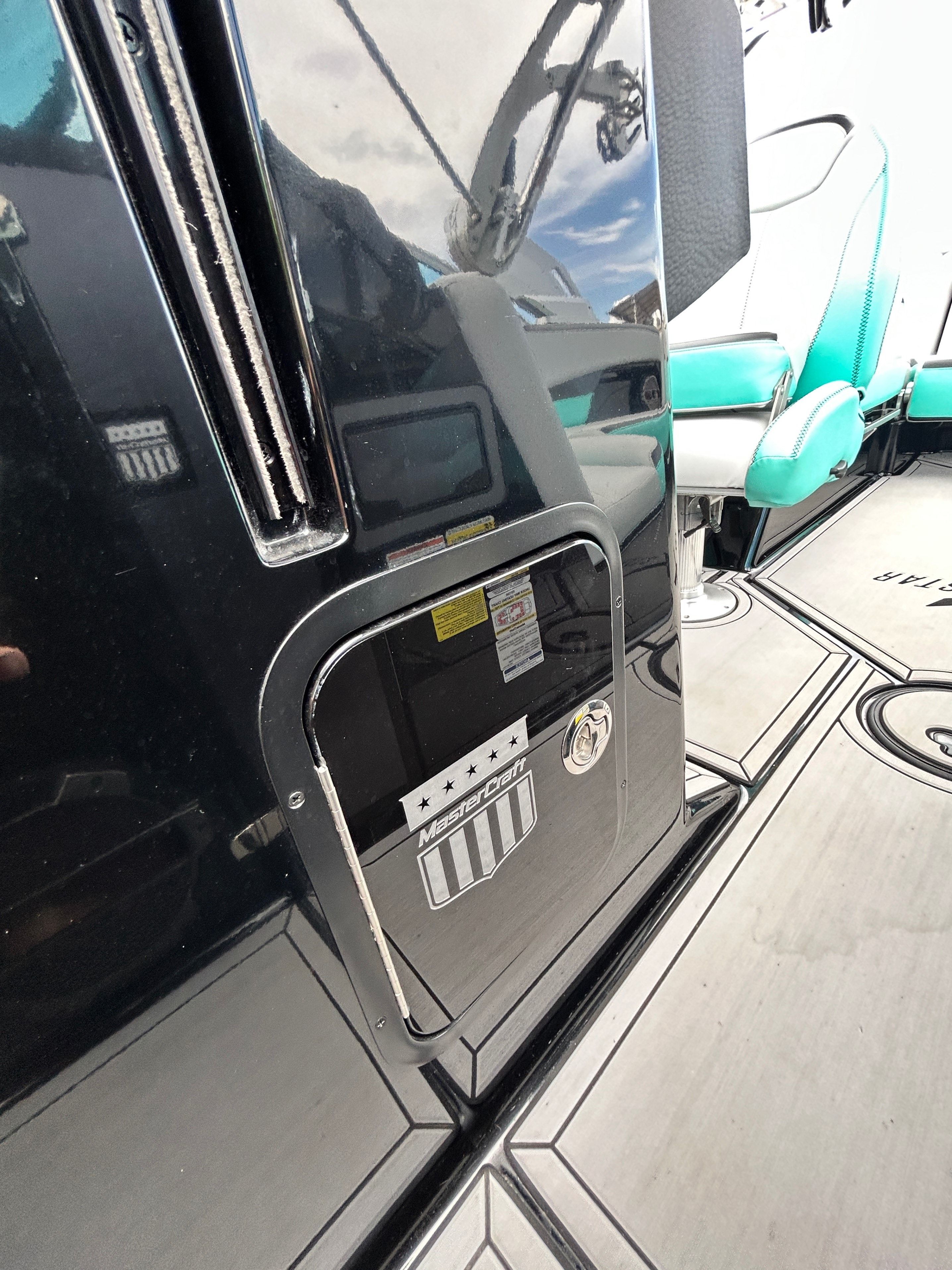 2019 MasterCraft XStar - 28