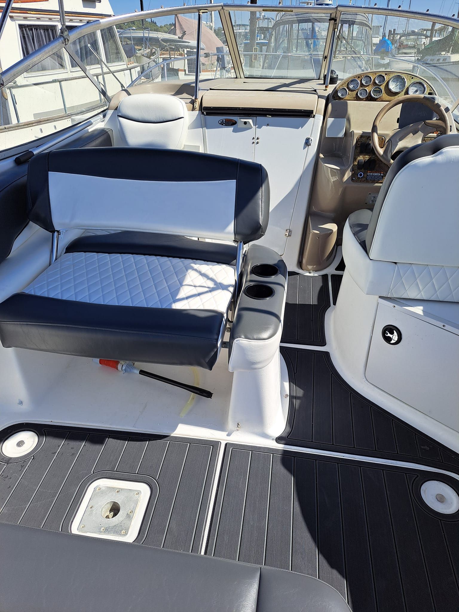 2002 Bayliner 2455 Cierra Sunbridge - 5