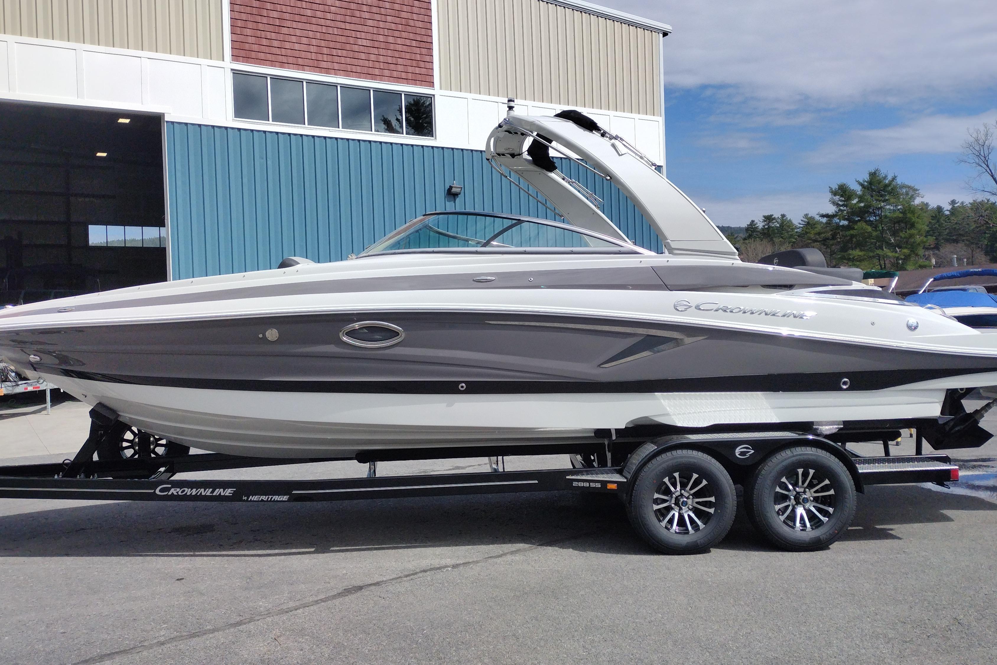 2026 Crownline 288 SS