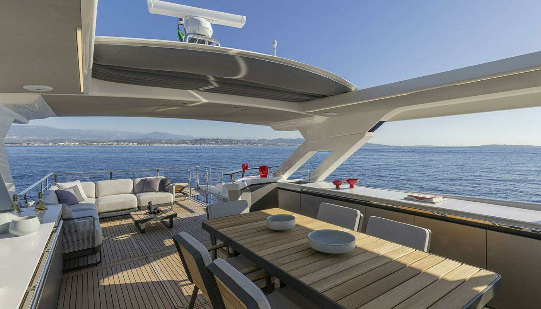 2027 Absolute Navetta 75 - Image 16