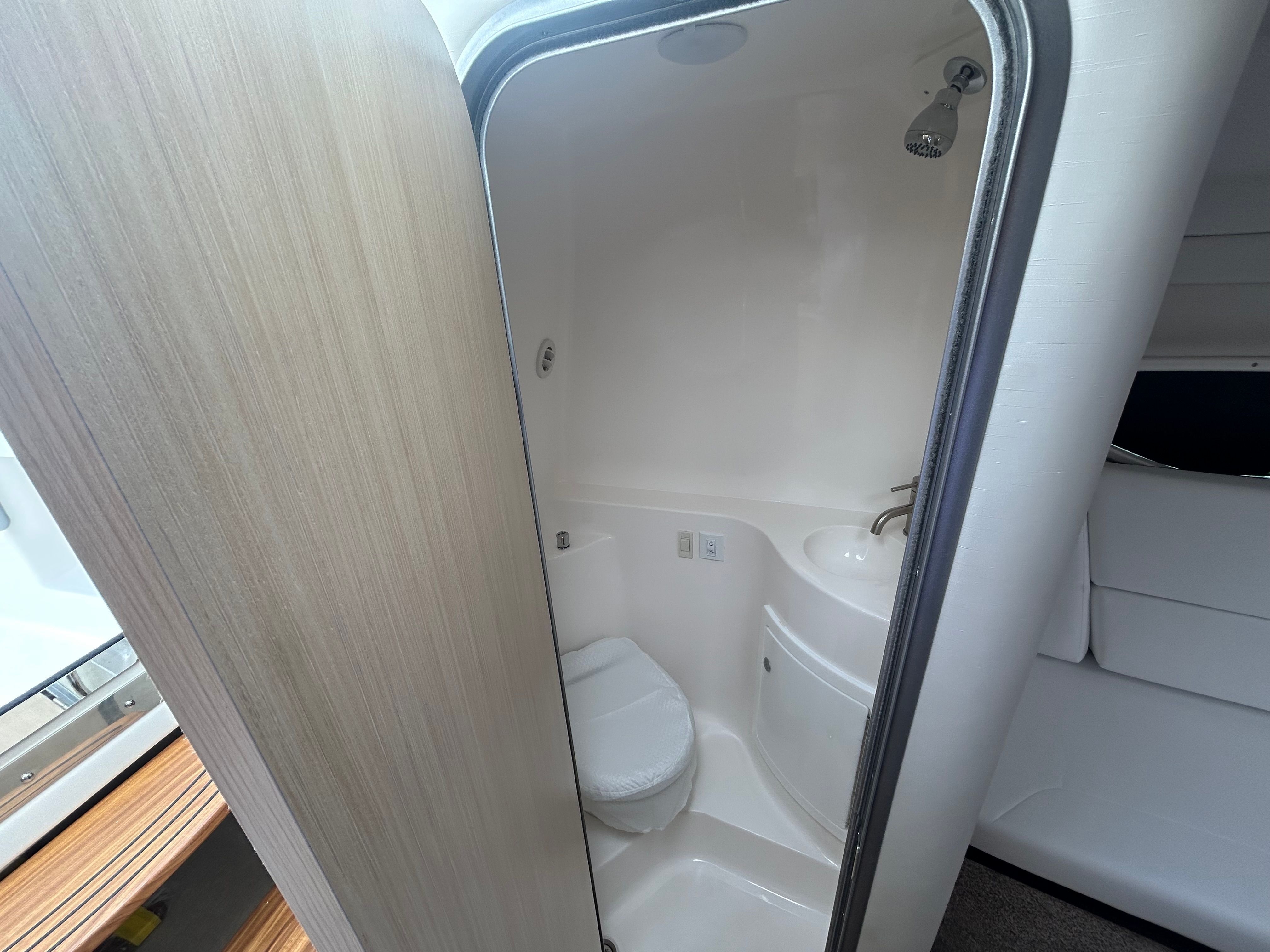 2026 REGAL 26 XO - Image 27