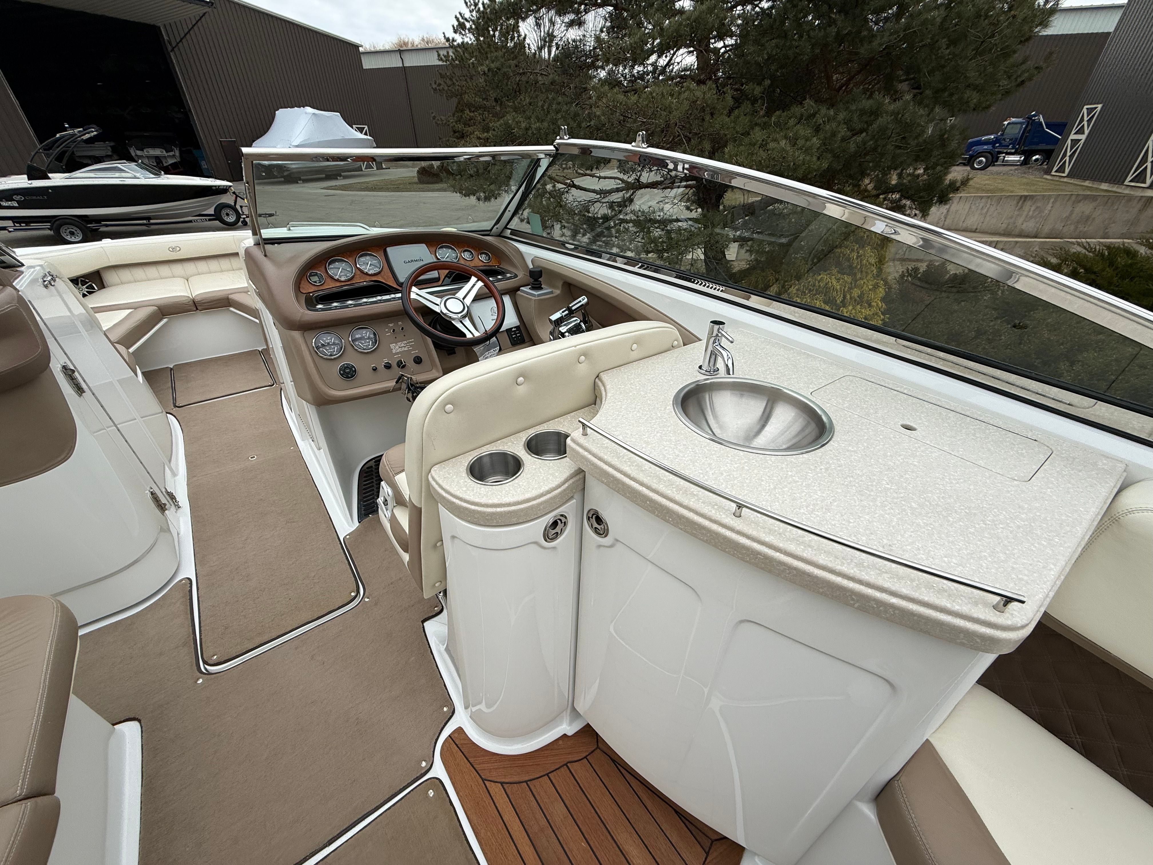 2011 Cobalt 302 - 9