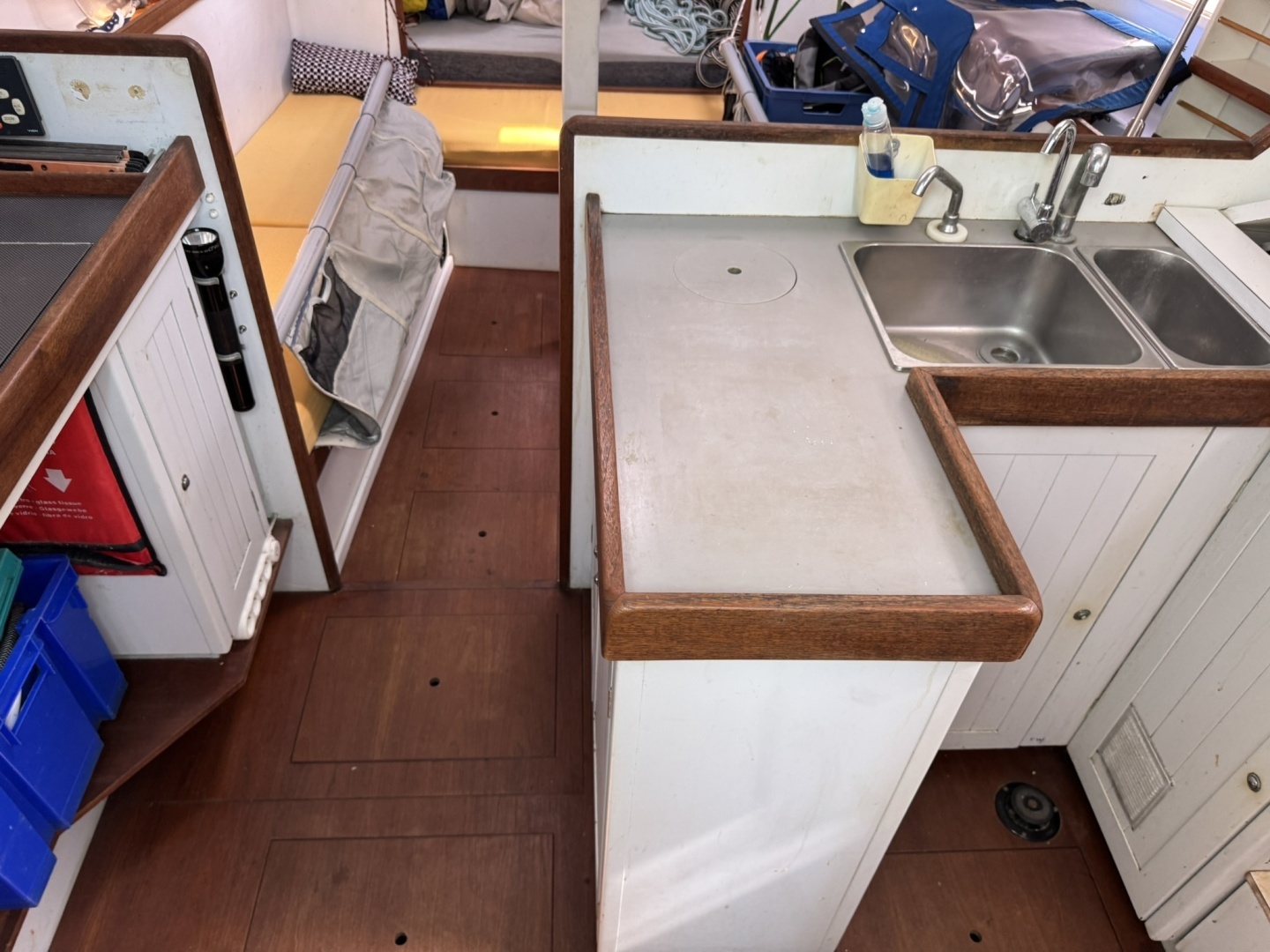 2009 RM Yachts RM1050 - Image 47