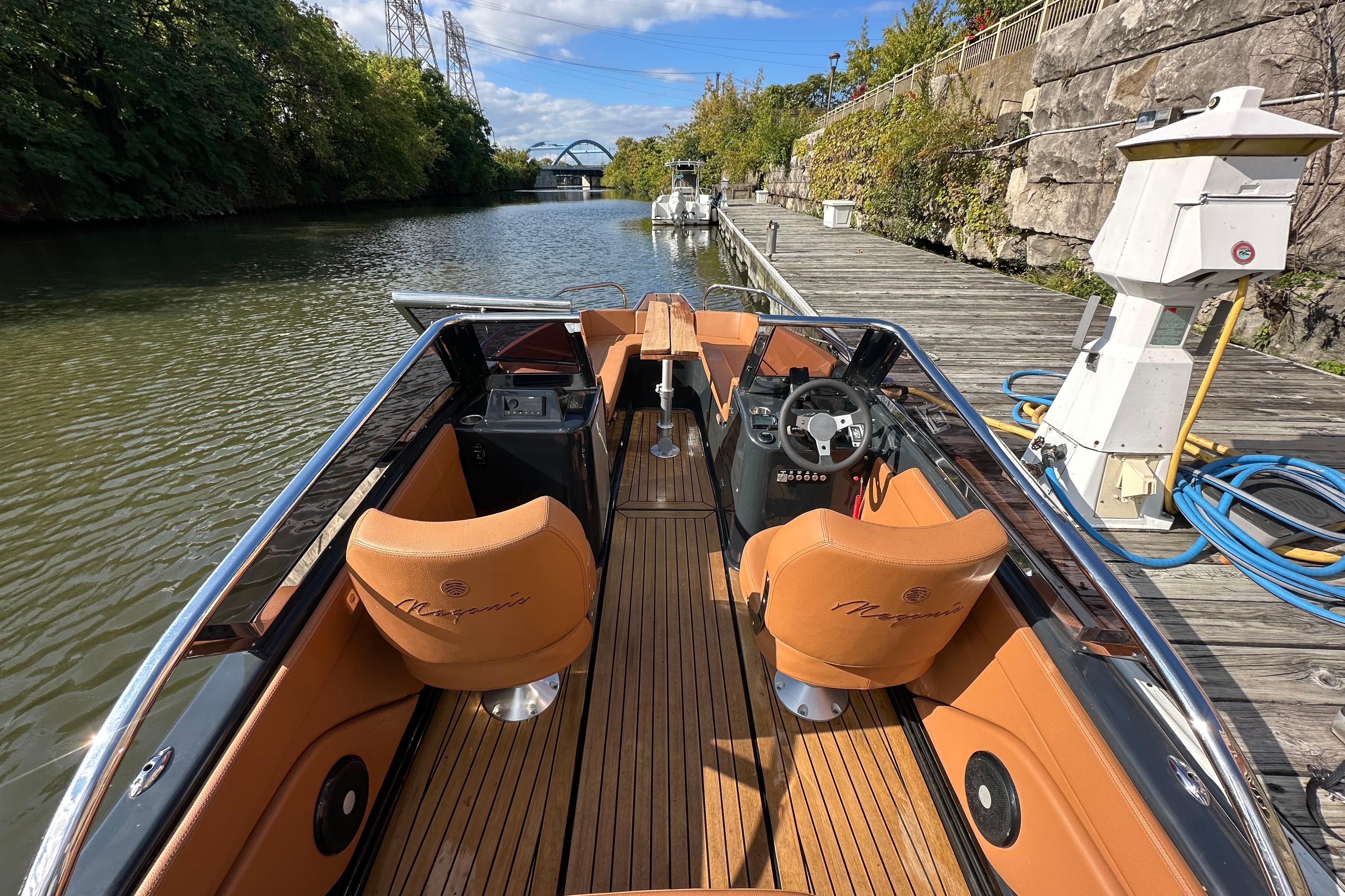 2023 Magonis Wave E-550