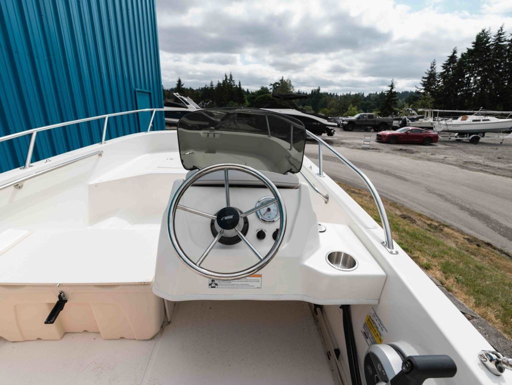 2025 Boston Whaler 160 Super Sport - 6