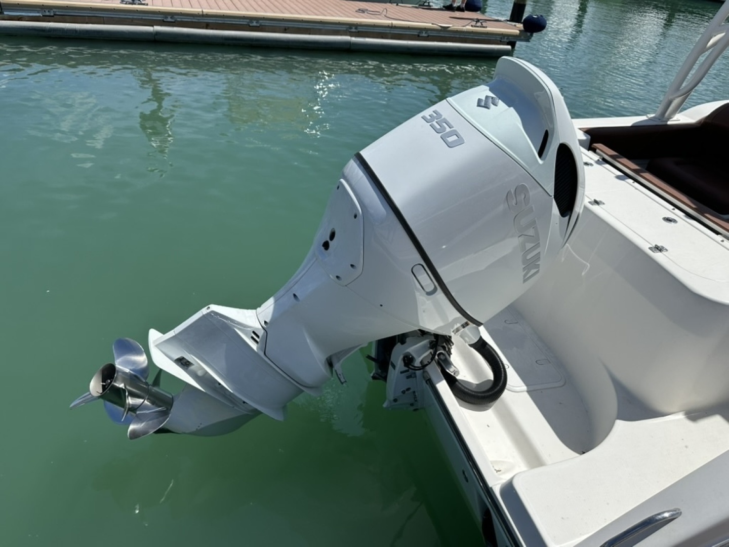 2019 Century 24 Resorter - Image 37