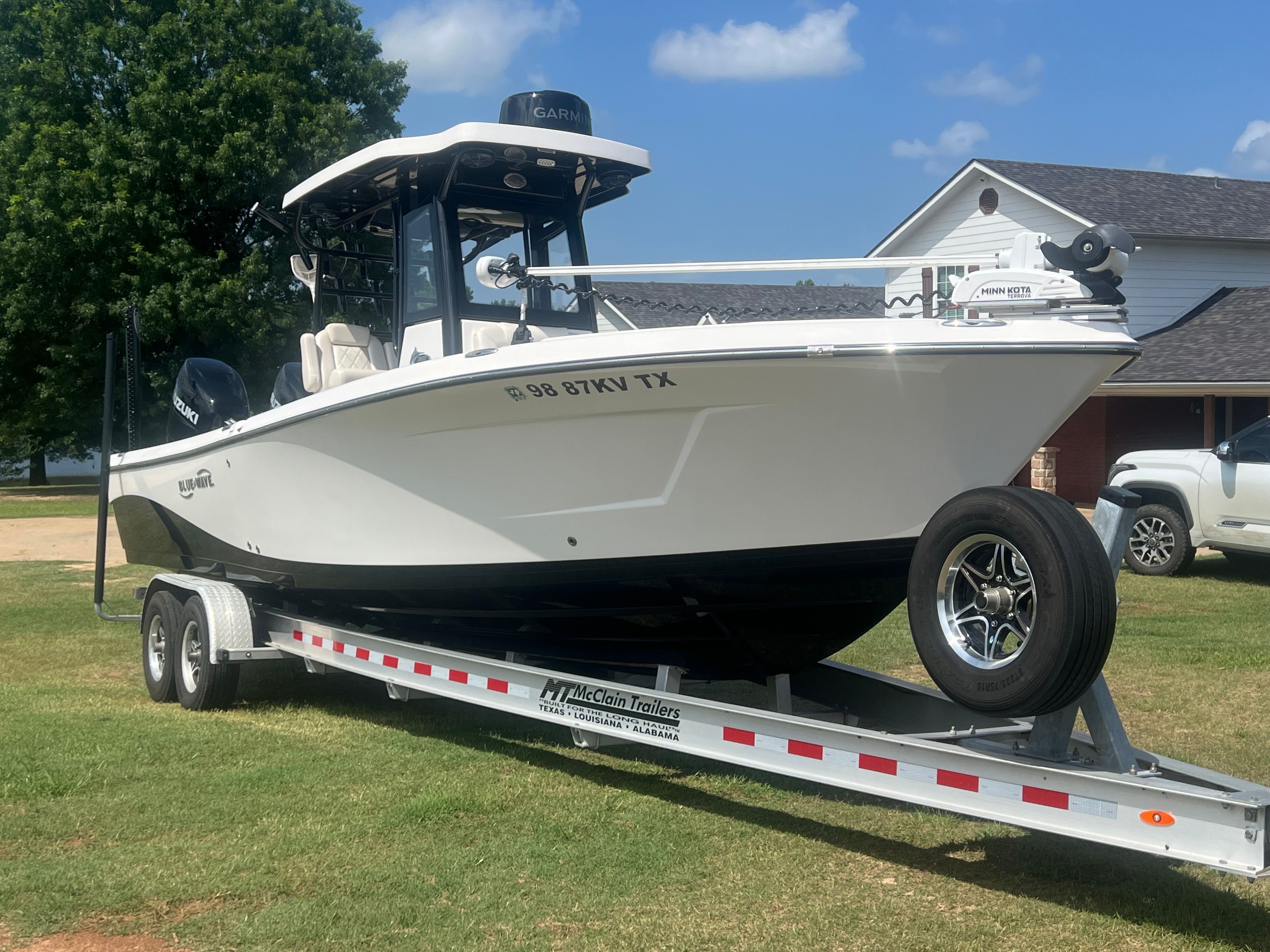 2023 Blue Wave 2800 Makaira