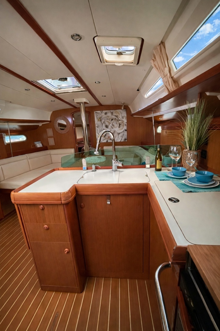 2007 Jeanneau Sun Odyssey 42i - Image 37