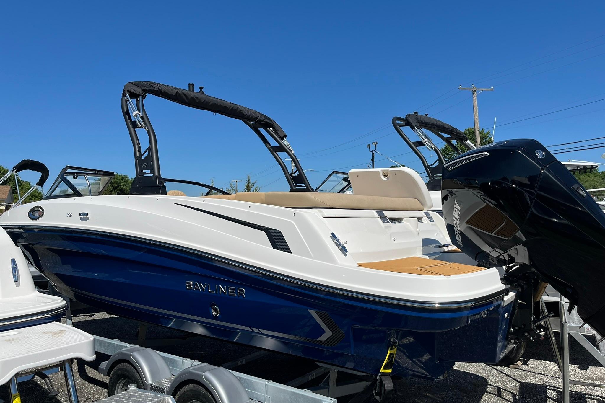2026 Bayliner VR6 Bowrider OB