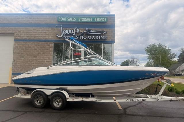 2007 Regal 2200 Bowrider