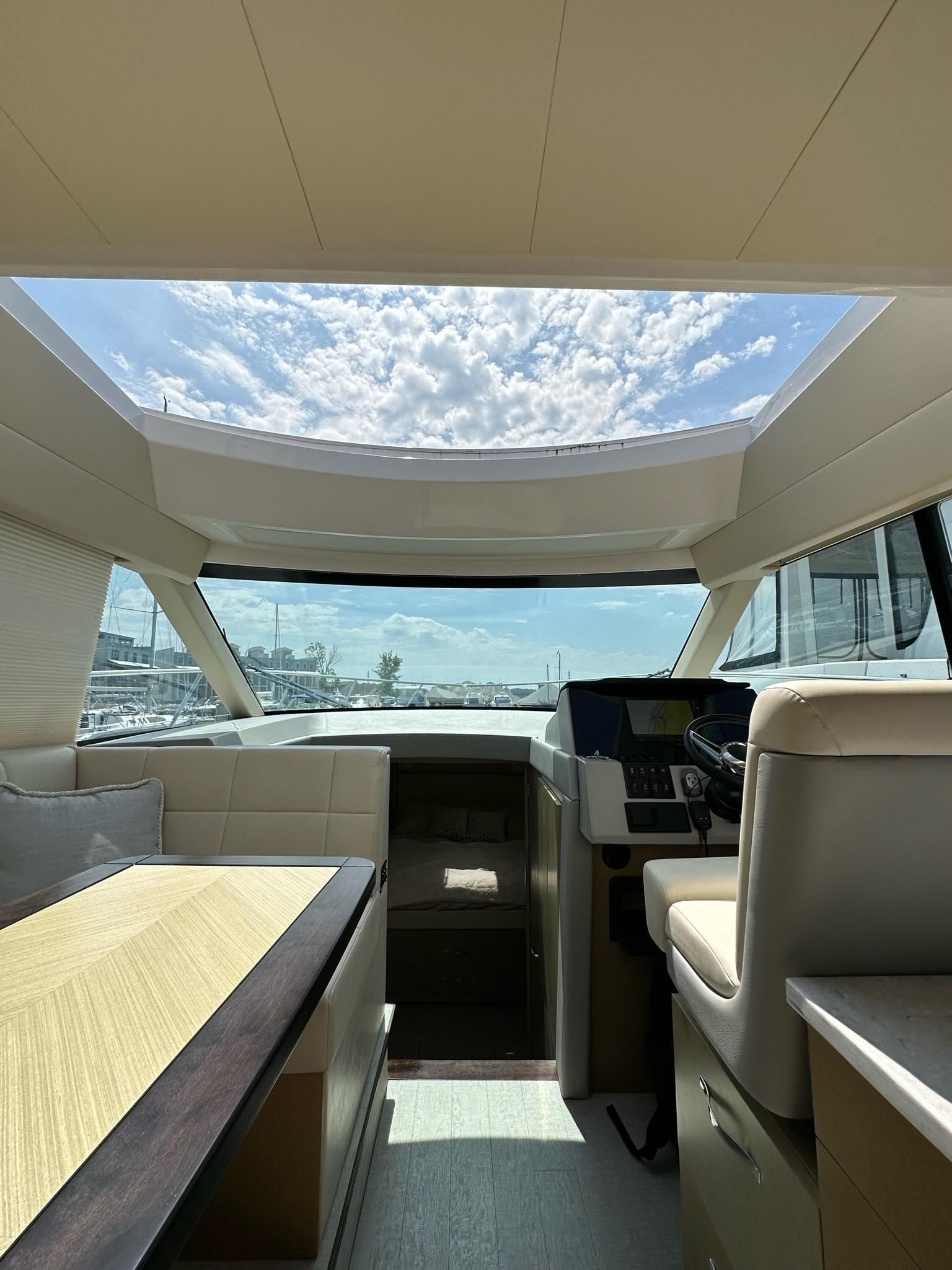 2021 Regal 42 Grande Coupe - 23