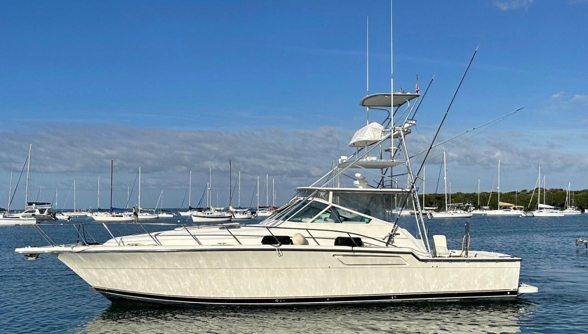 1994 Tiara Yachts 4300 Open