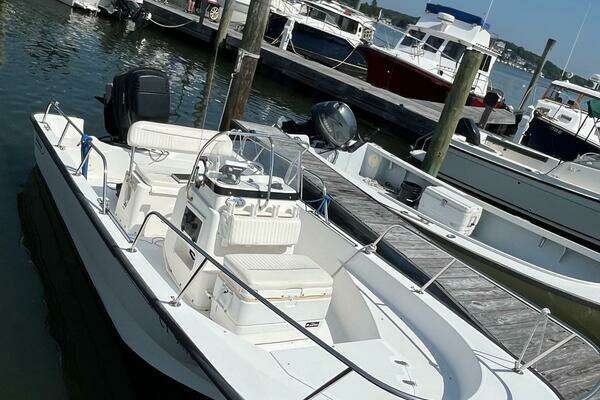 2004 Boston Whaler