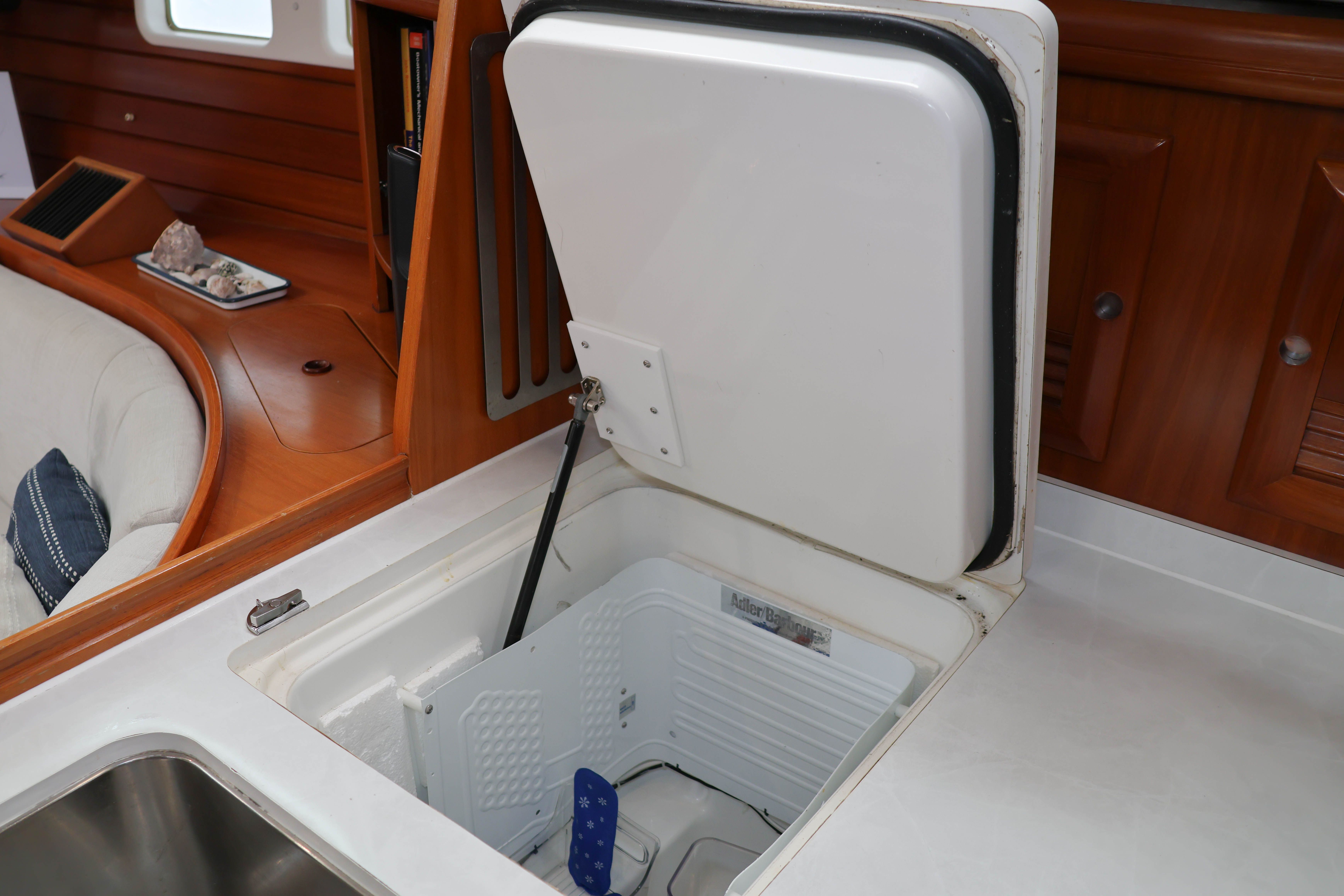 2002 Beneteau 473 - 7