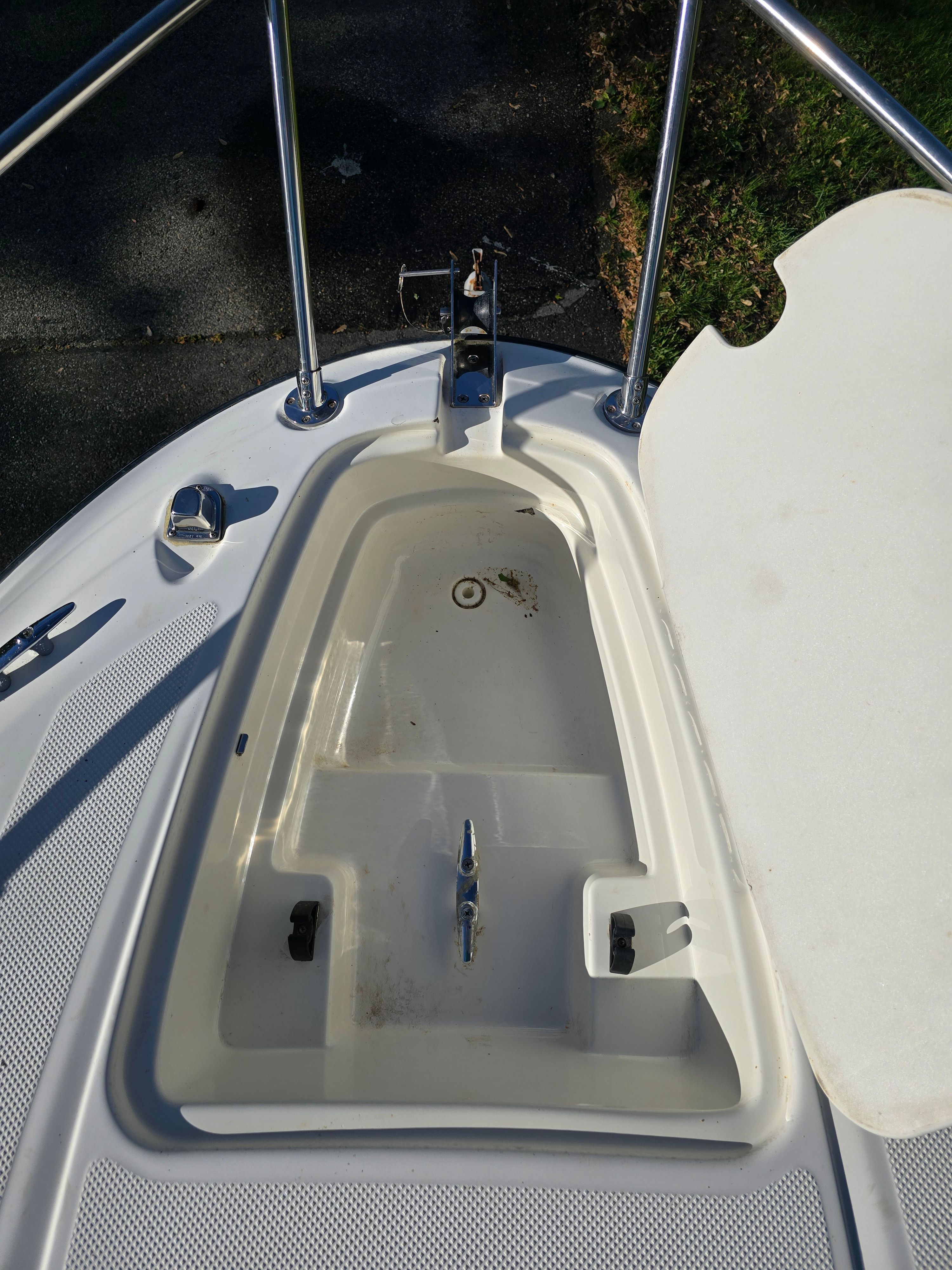 2007 Bayliner Discovery 192 - 17