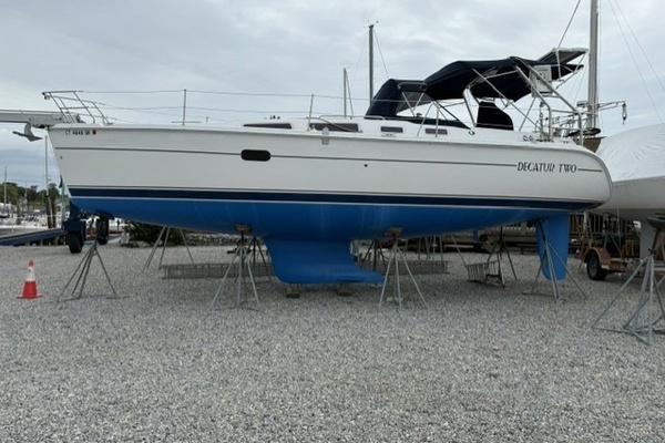 2004 Hunter 36