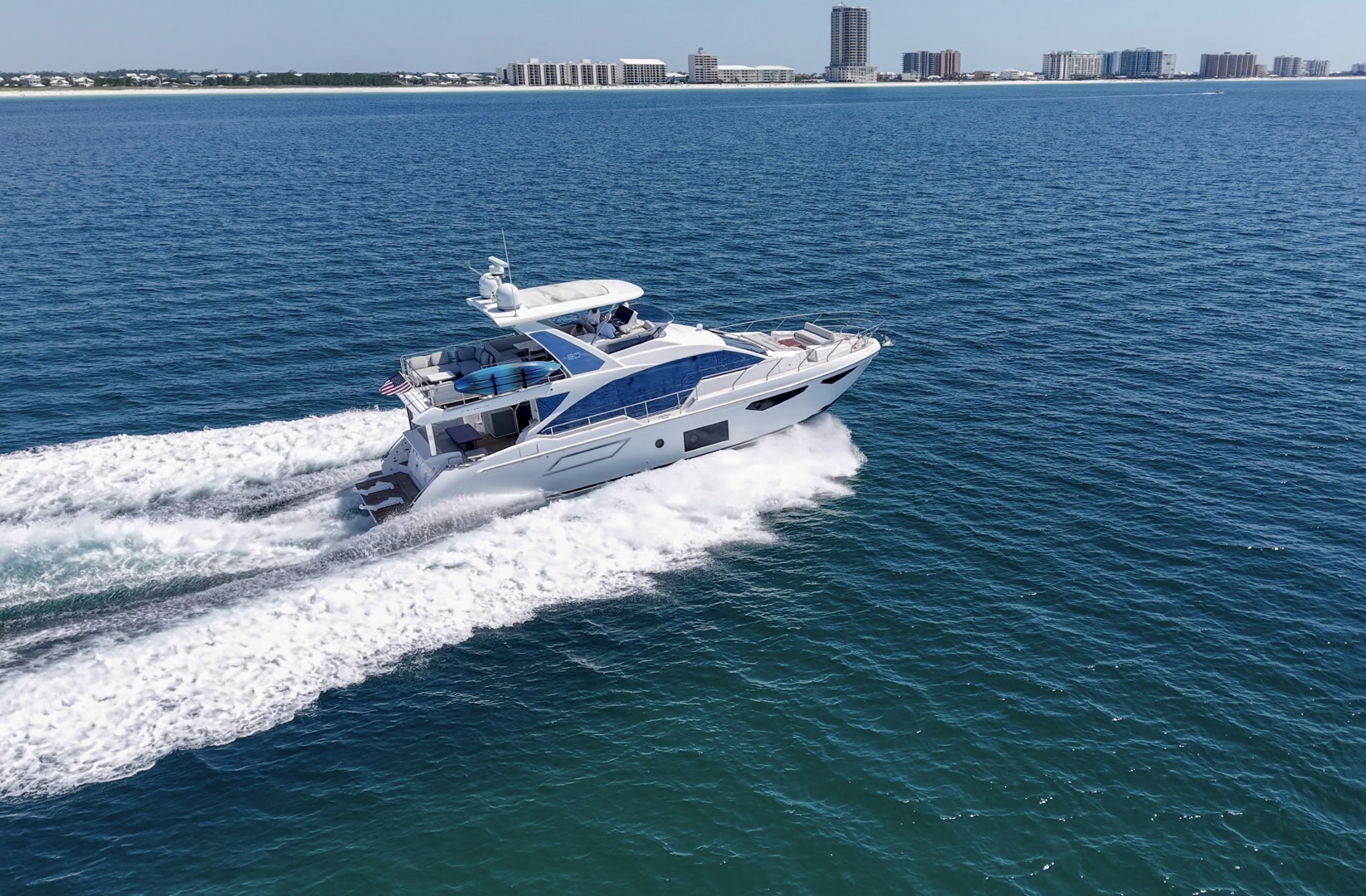 2019 Azimut 60 FLY - Image 4