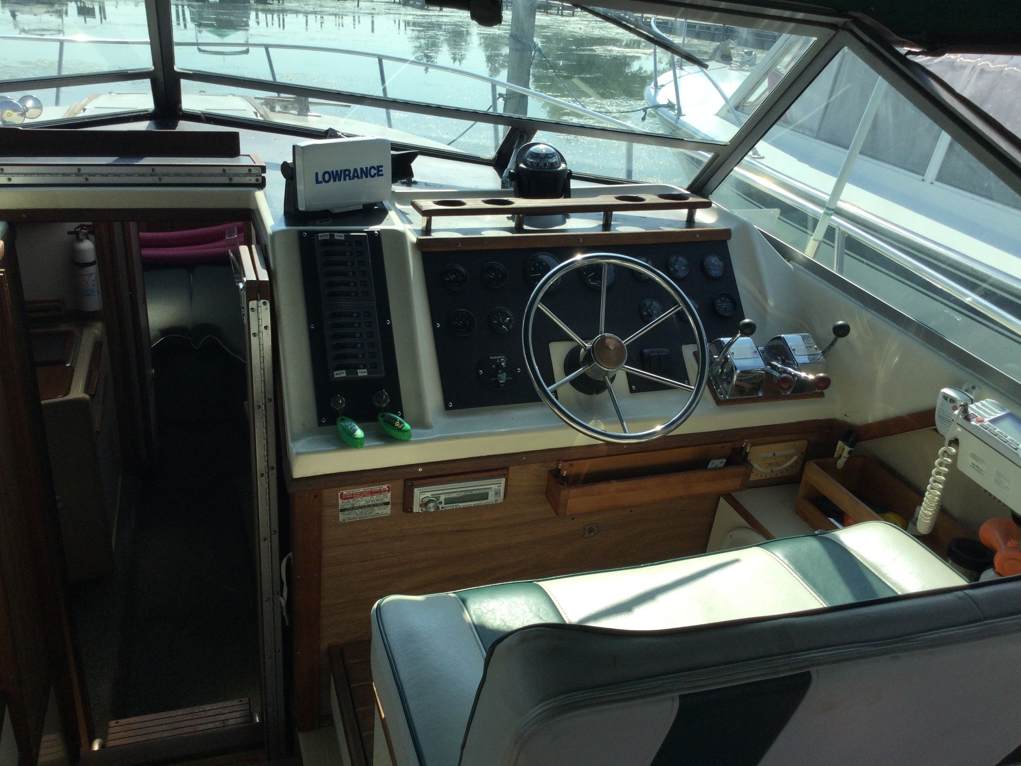 1977 Sea Ray Weekender - 5