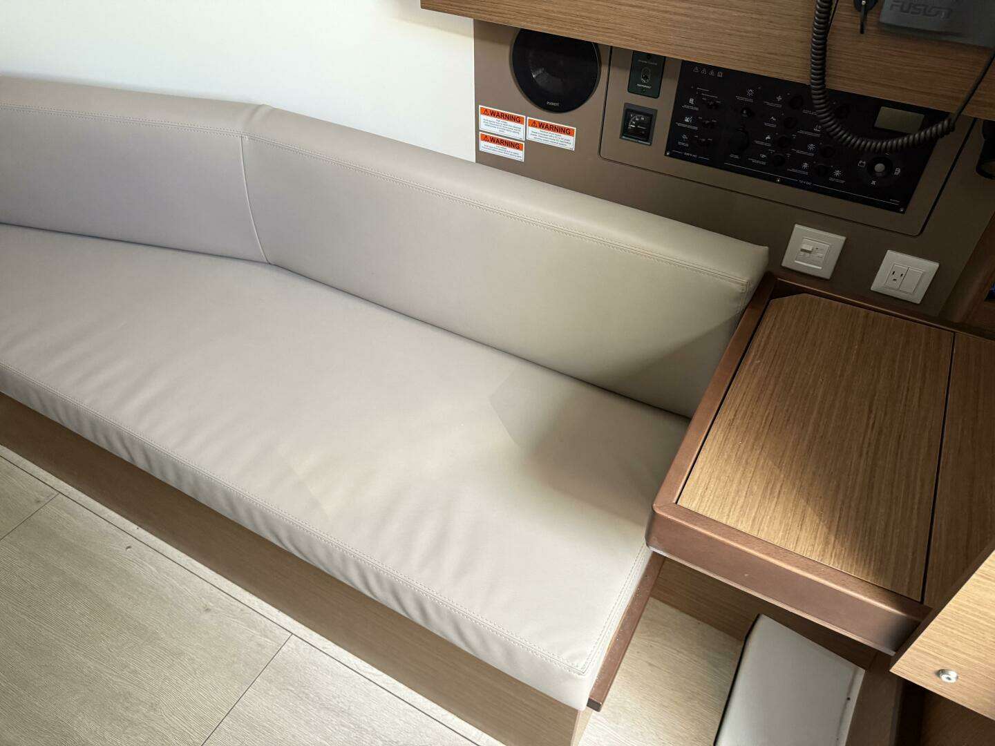 2021 Beneteau 35.1 - Image 13