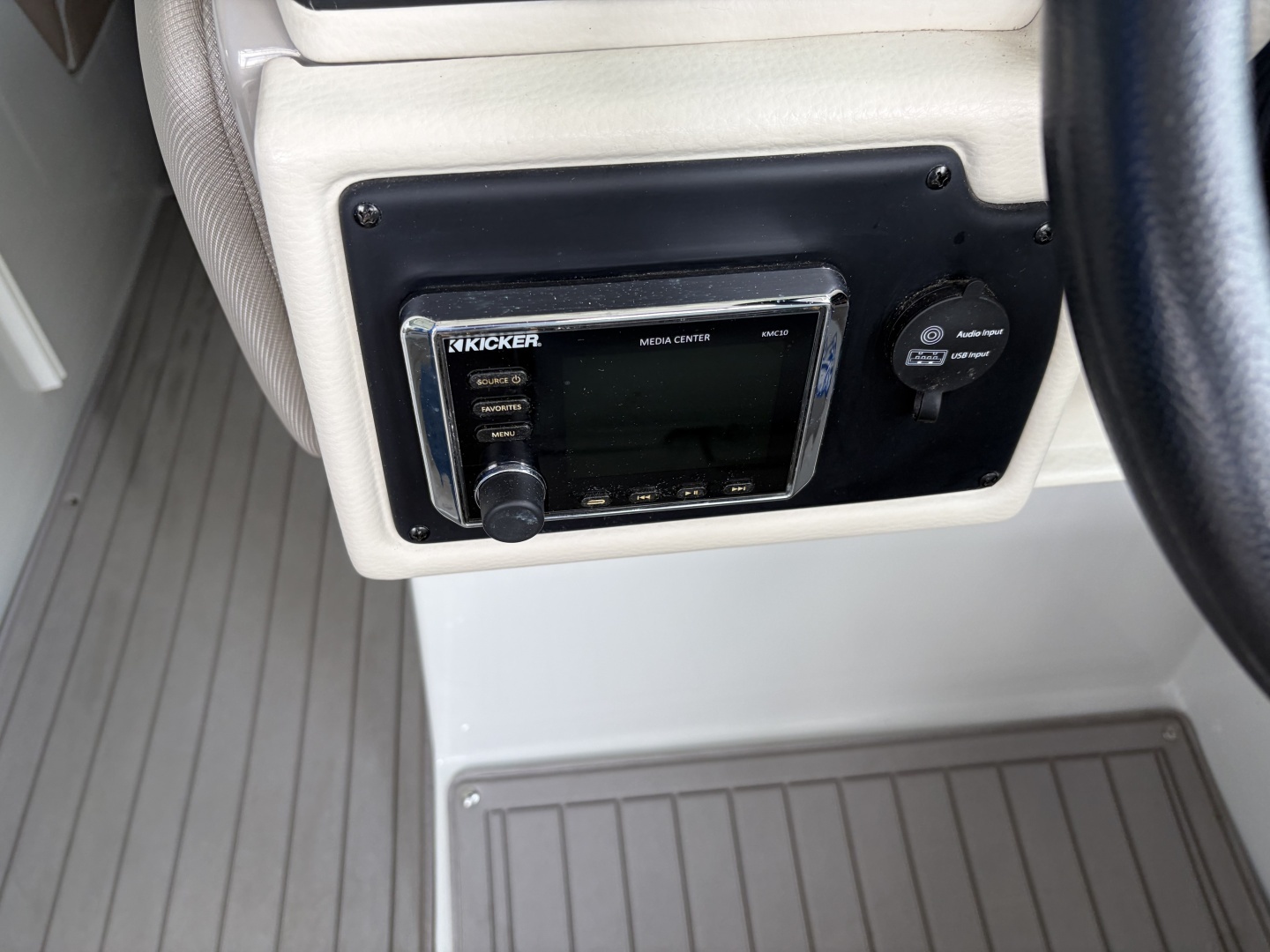 2018 Crownline Eclipse E30 - Image 59