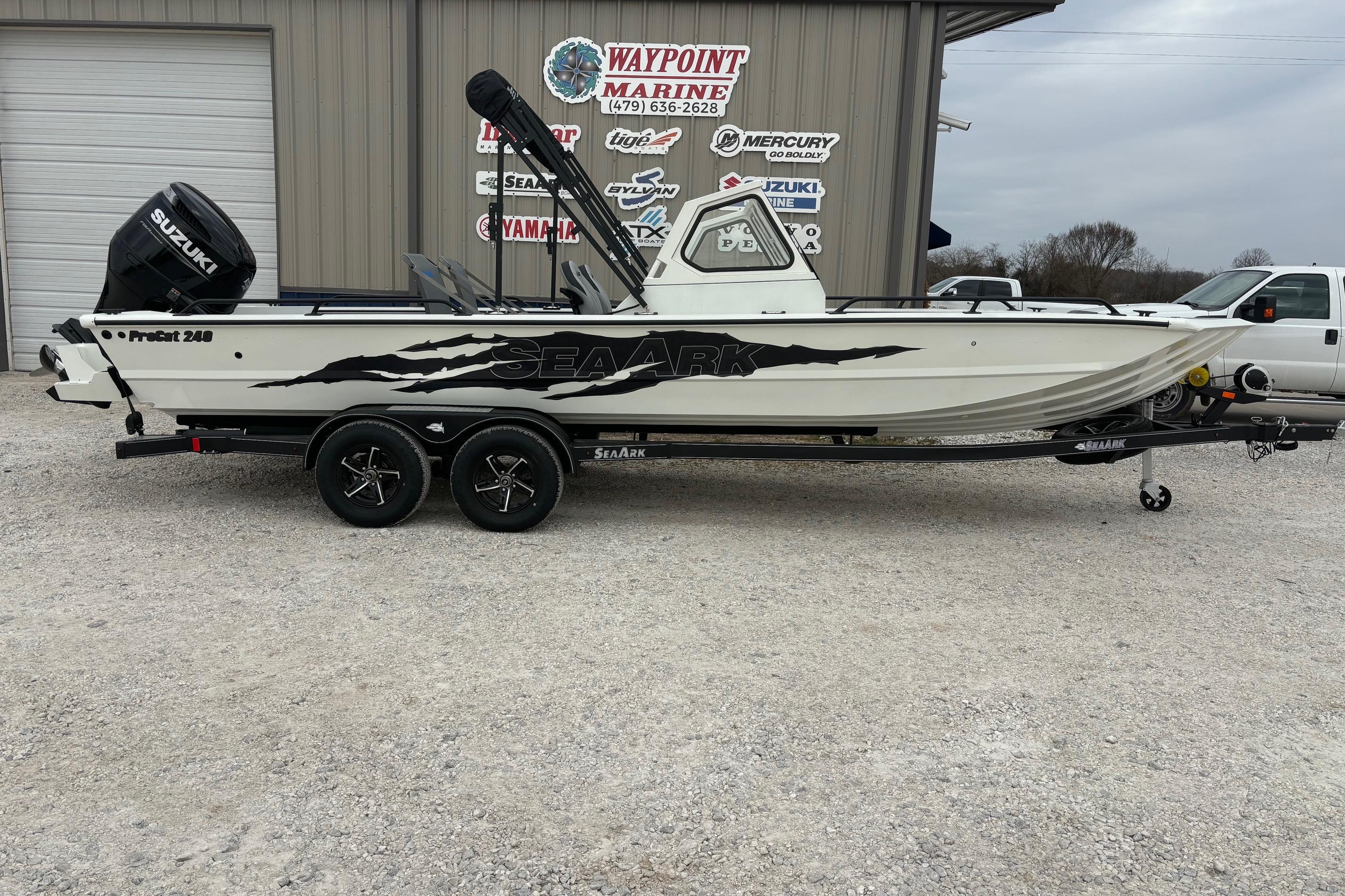 2026 SeaArk ProCat 240