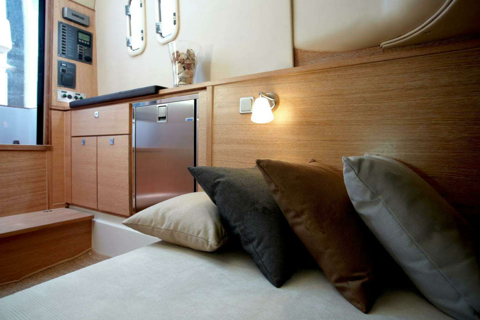 2017 Hanse Fjord 36’ Open - Image 12