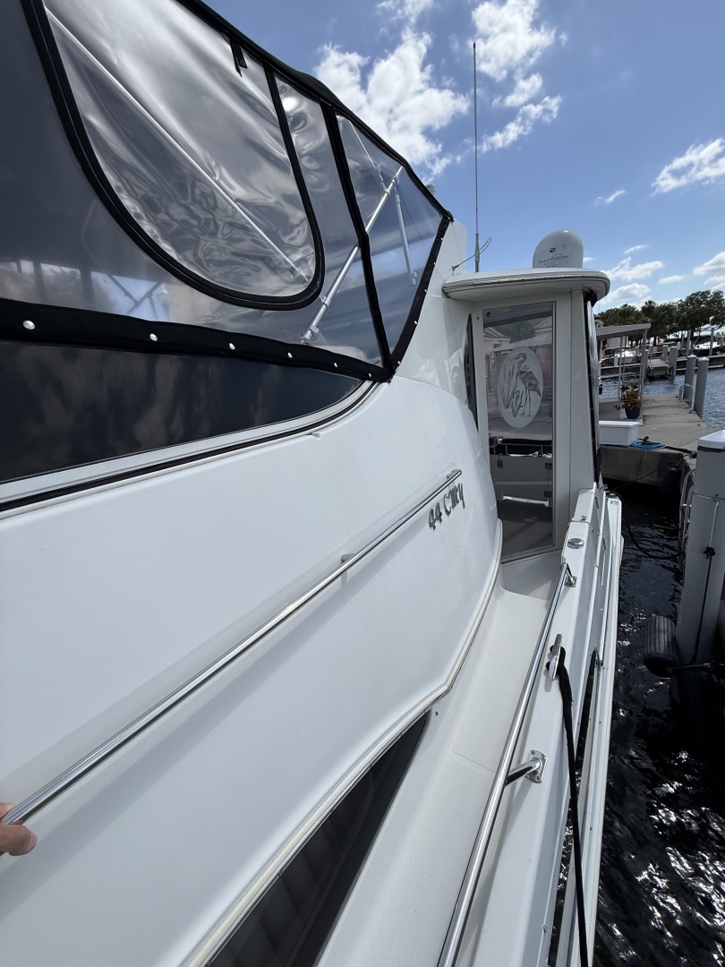 2006 Carver 44 CMY - Image 71