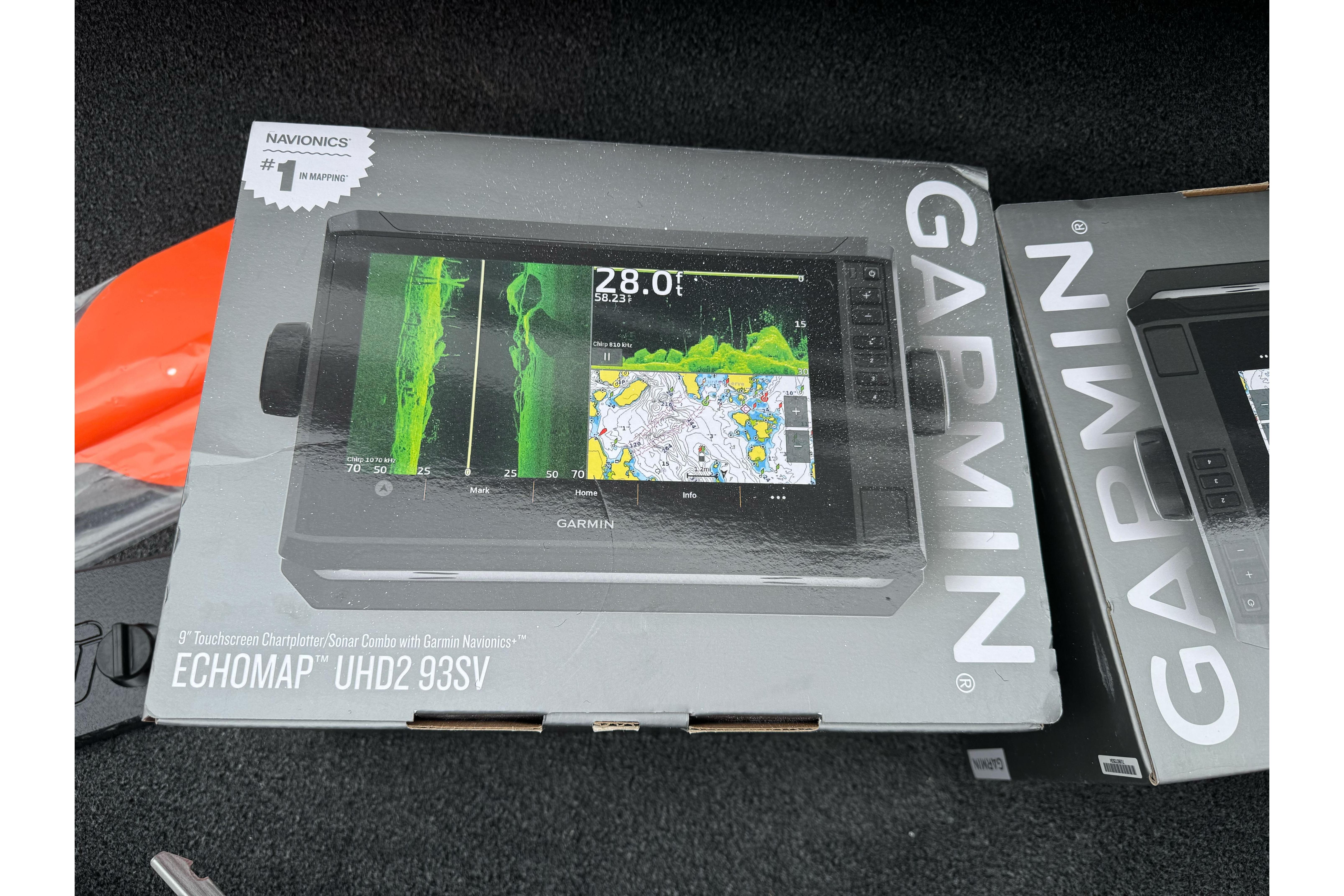 Garmin ECHOMAP UHD2 93sv box with sonar display, featuring Navionics mapping.