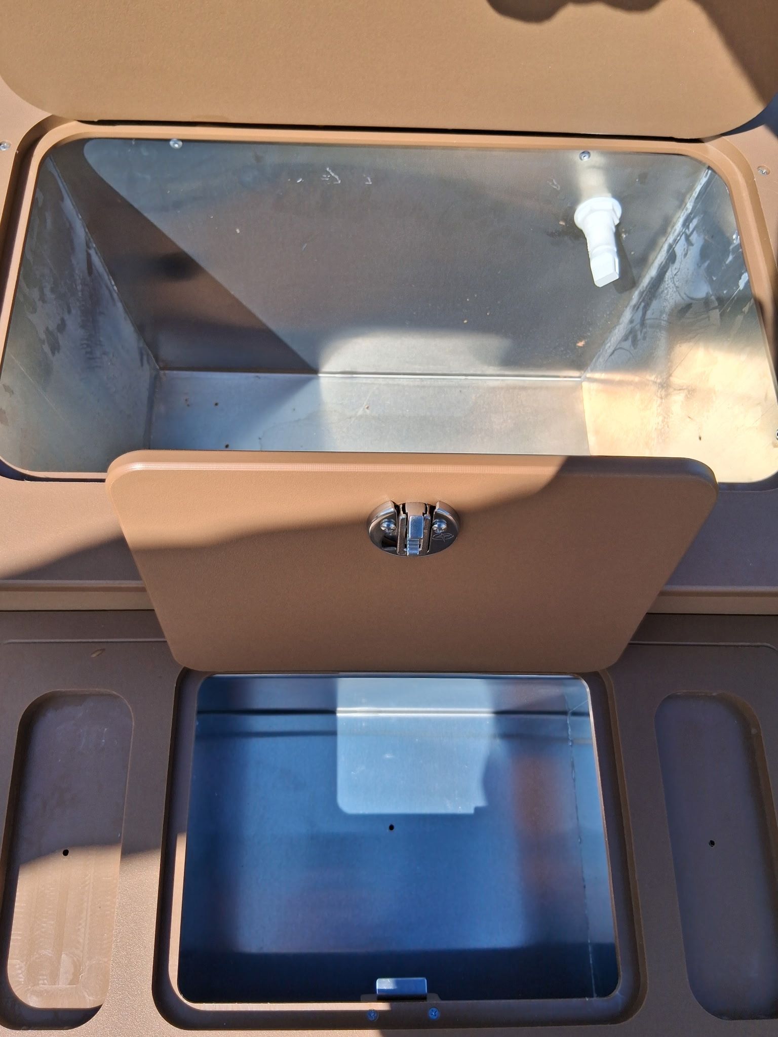 Interior view of Landau Alure 23CC Fish-Charcoal 2026 boat compartment.