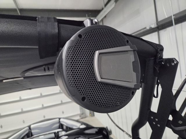 2026 Axis T220 - 28