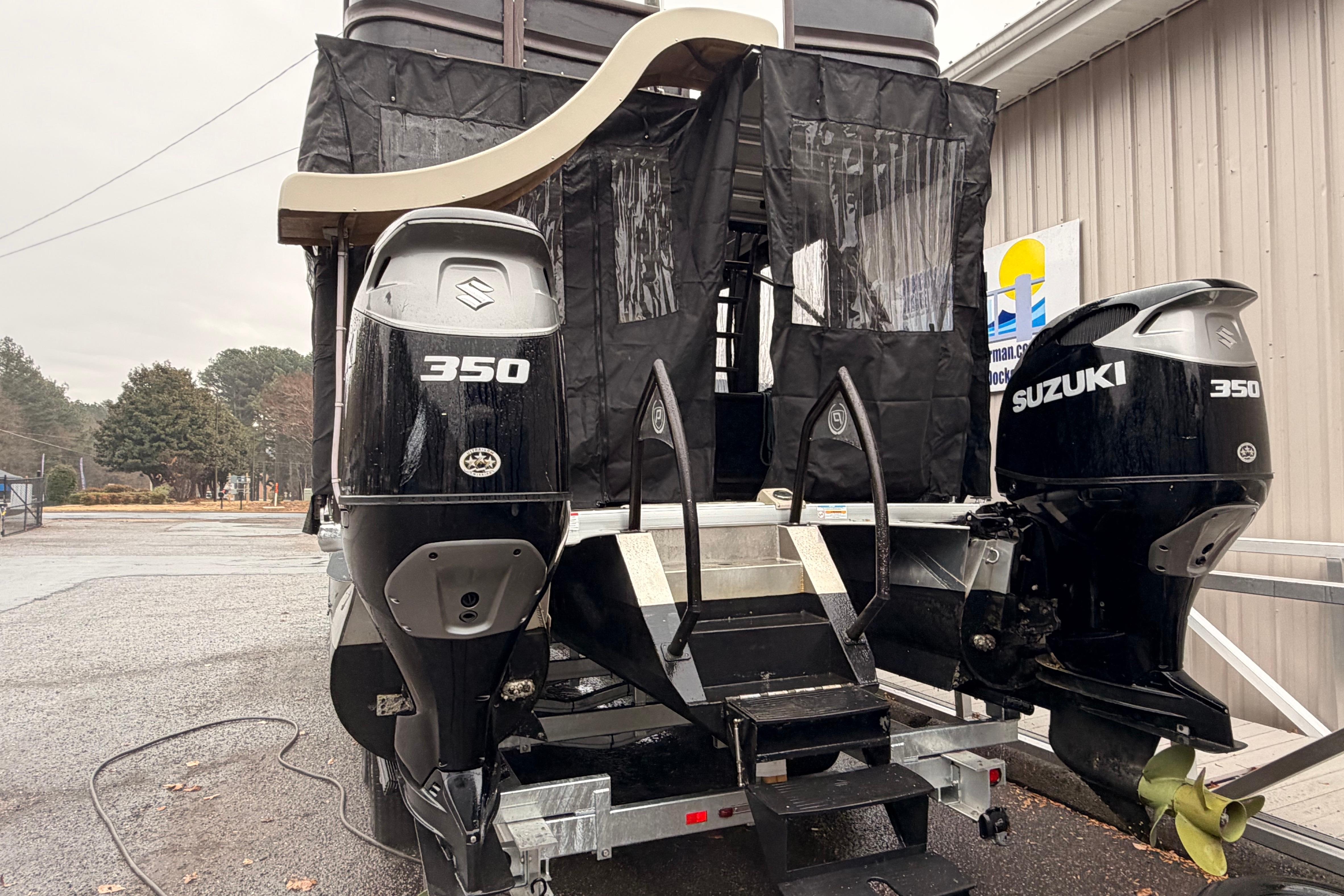 2021 Premier 310 Boundary Waters Rev Top Deck