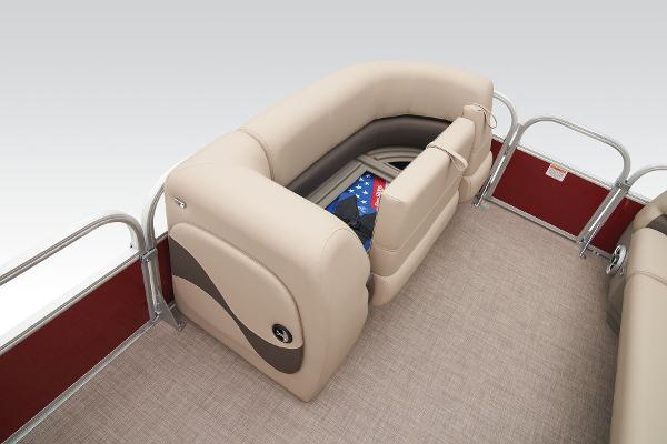Manufacturer Provided Image: Sun Tracker Party Barge 18 DLX