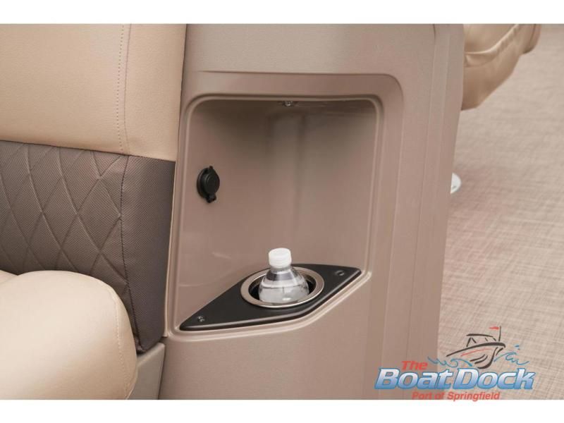 2025 Sportfish 22 DLX - 54