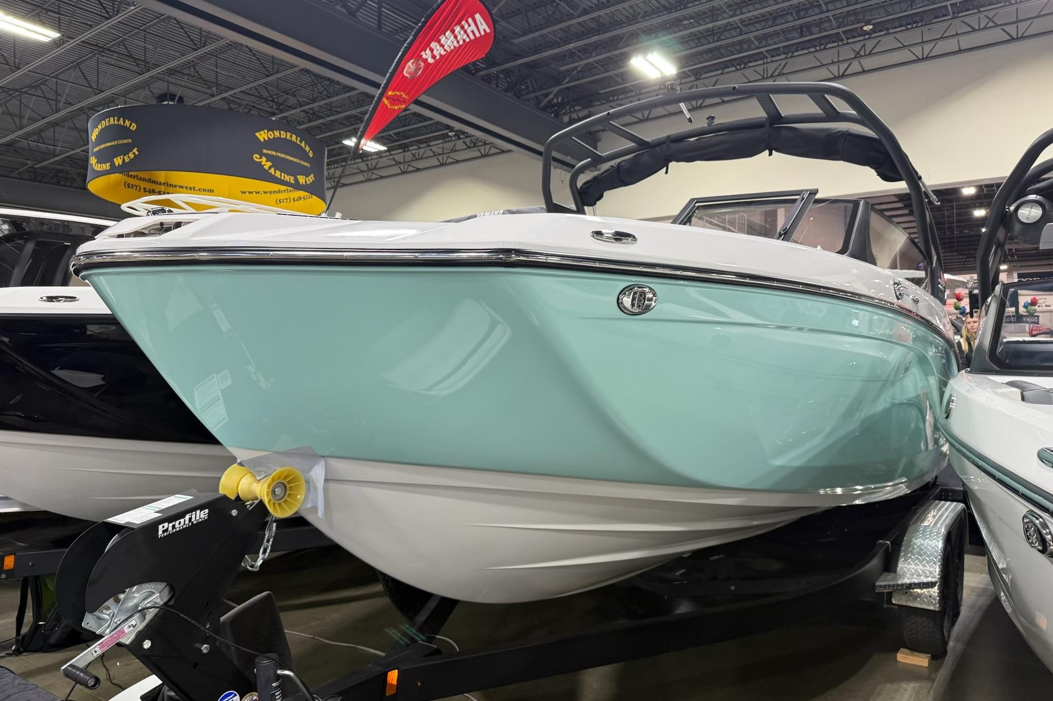 2026 Yamaha Boats 222S