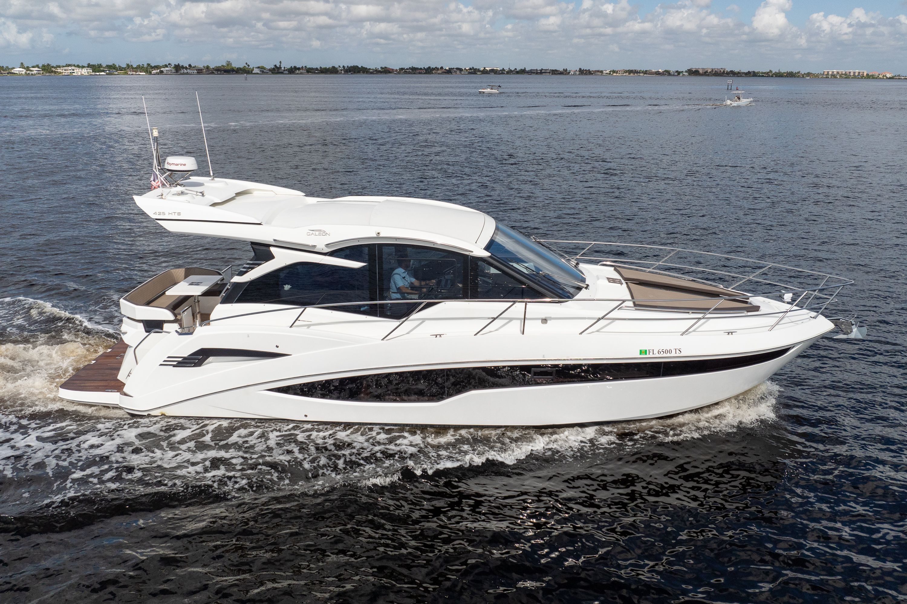 2024 Galeon 425 HTS