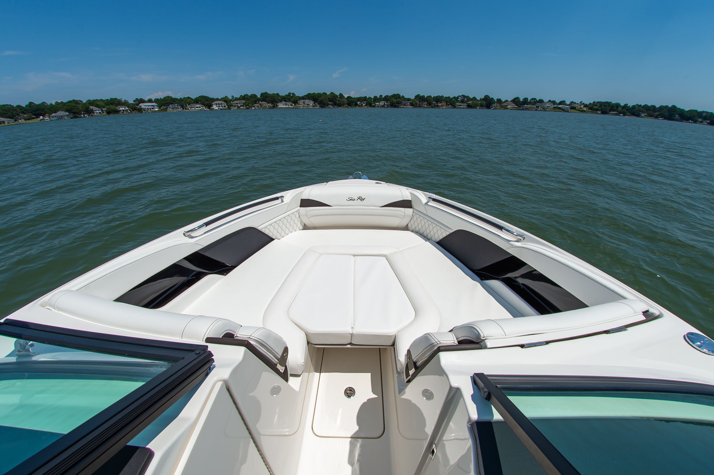 2023 Sea Ray SLX 260 - 16