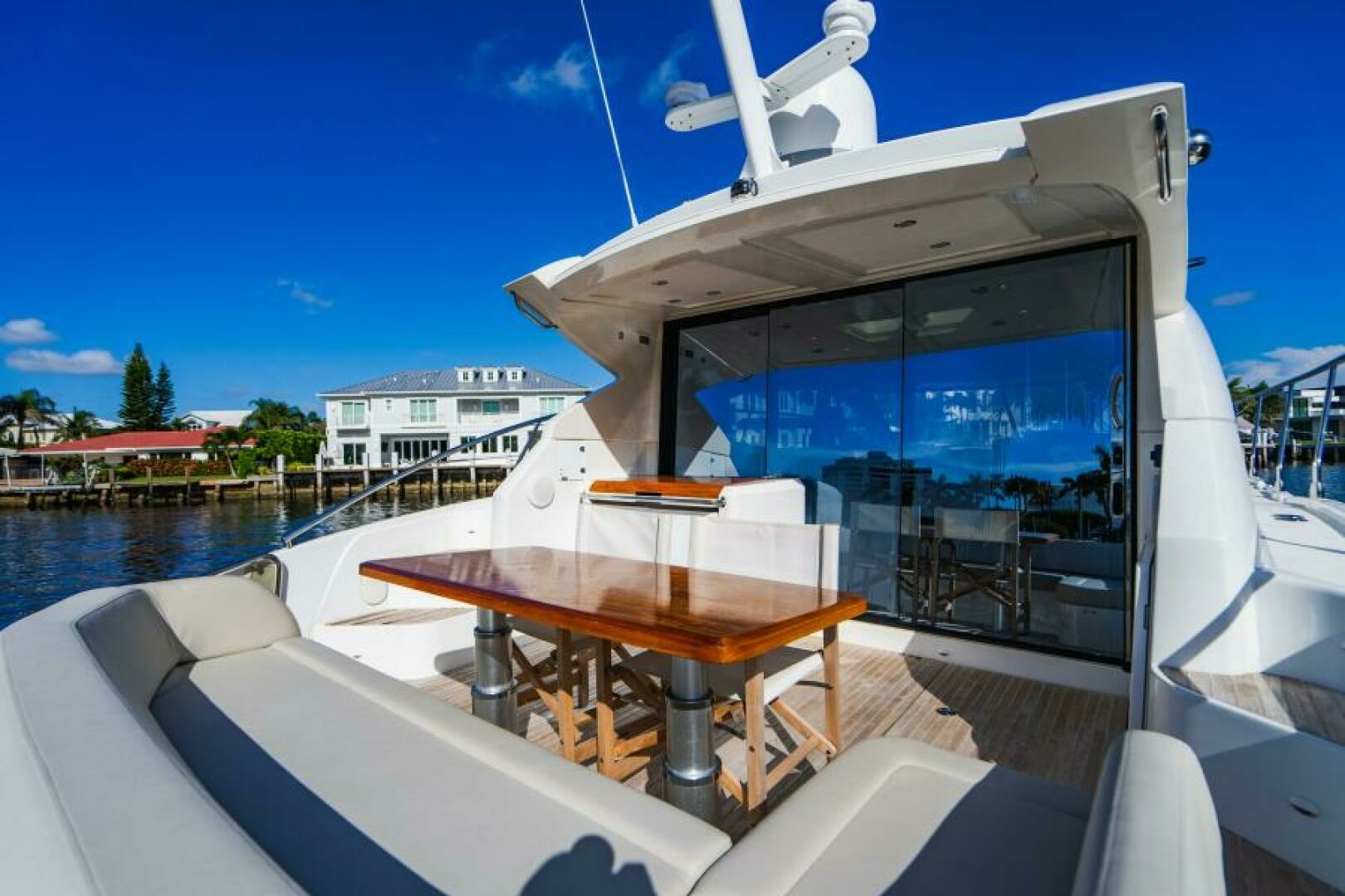 2016 Beneteau Gran Turismo 49 - Image 24
