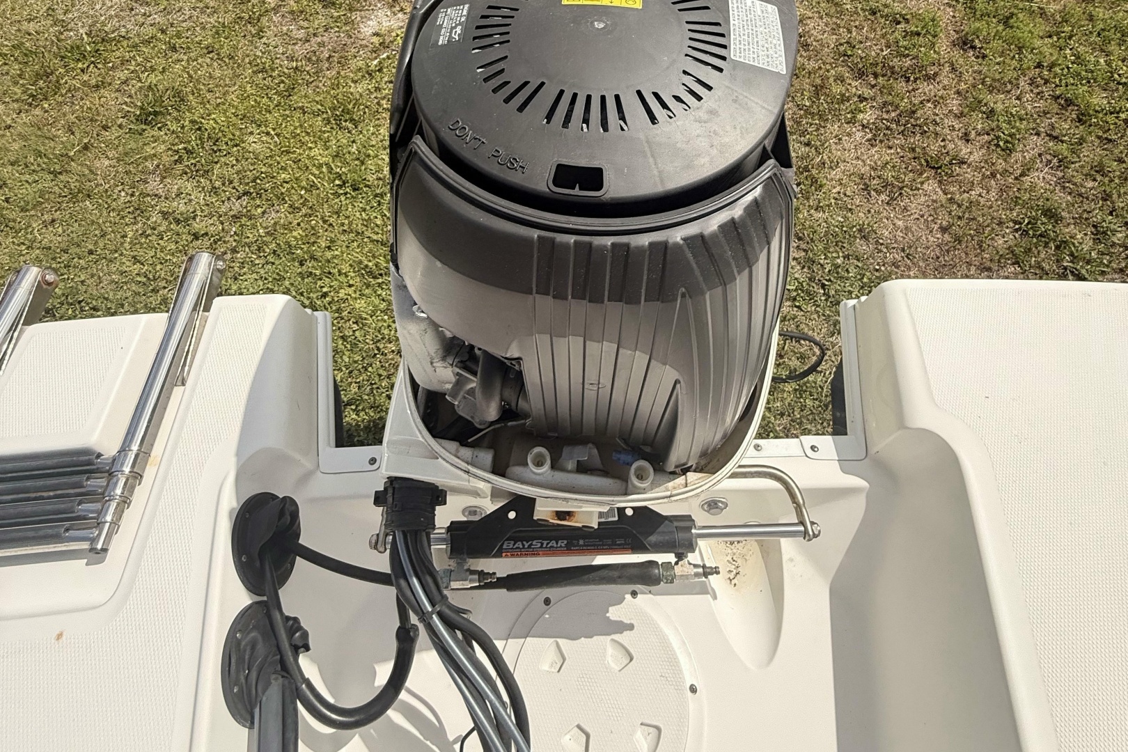 2020 Hurricane SunDeck Sport 185 OB - Image 23