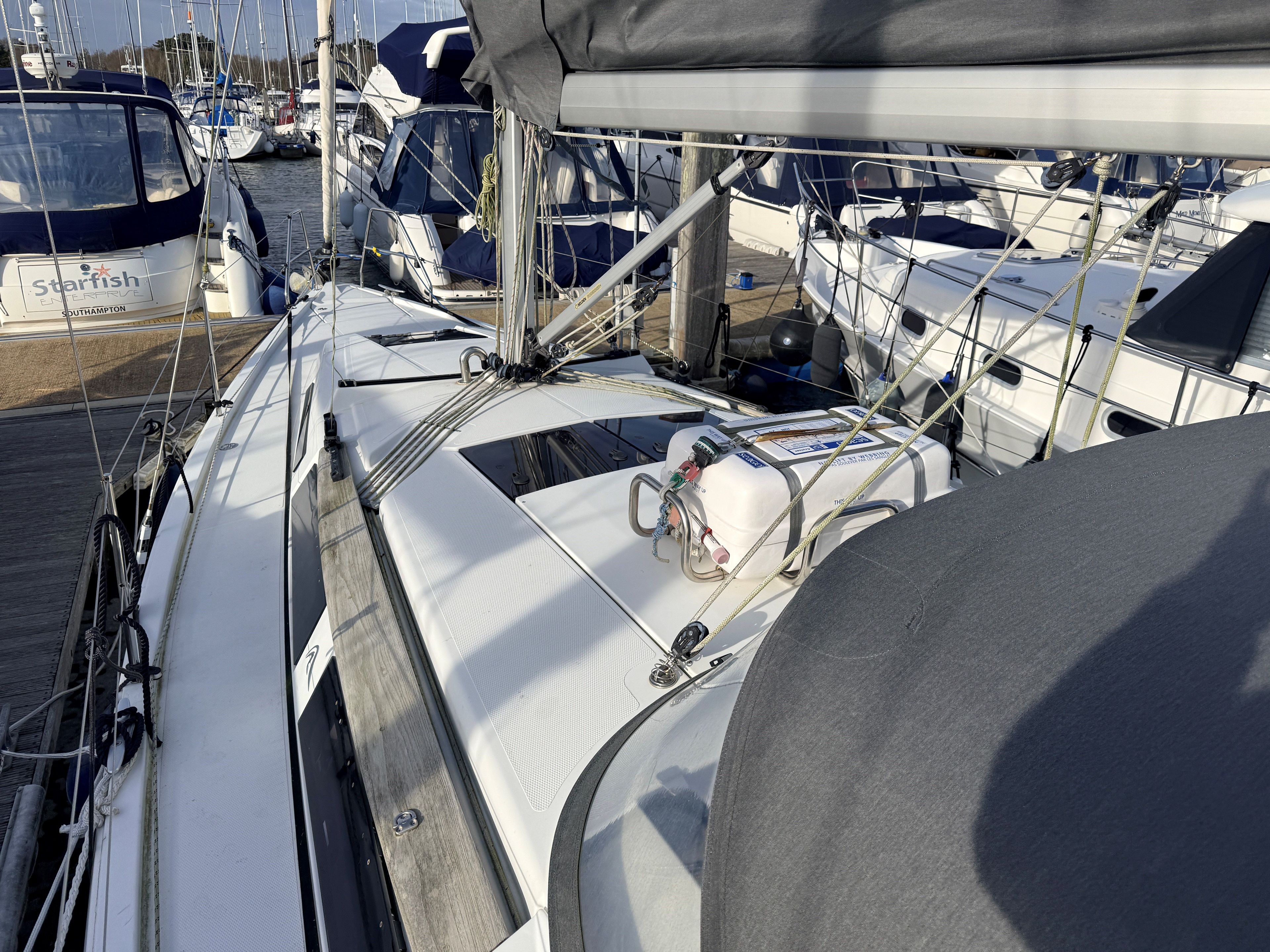 2017 Hanse 345 - 19