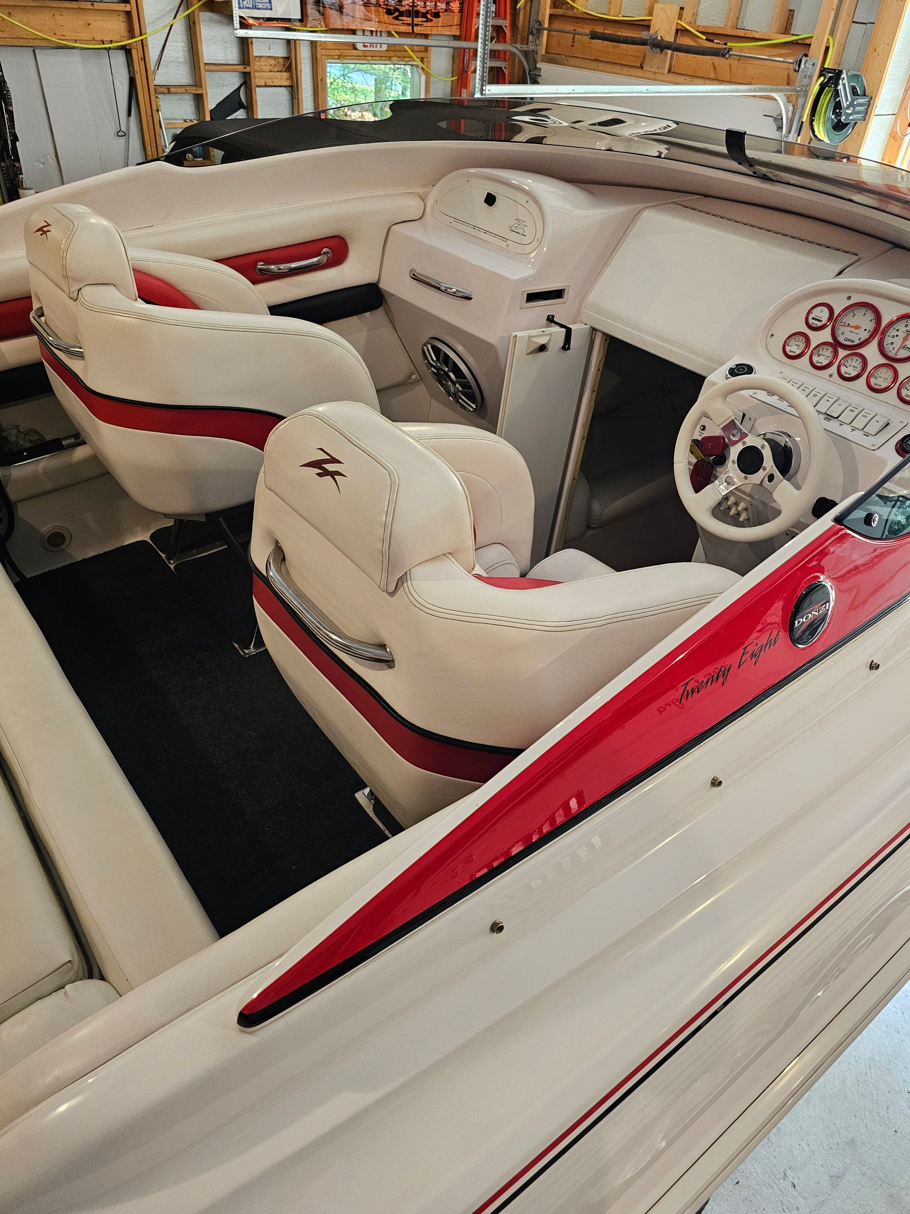 1999 Donzi 28 ZX - 9