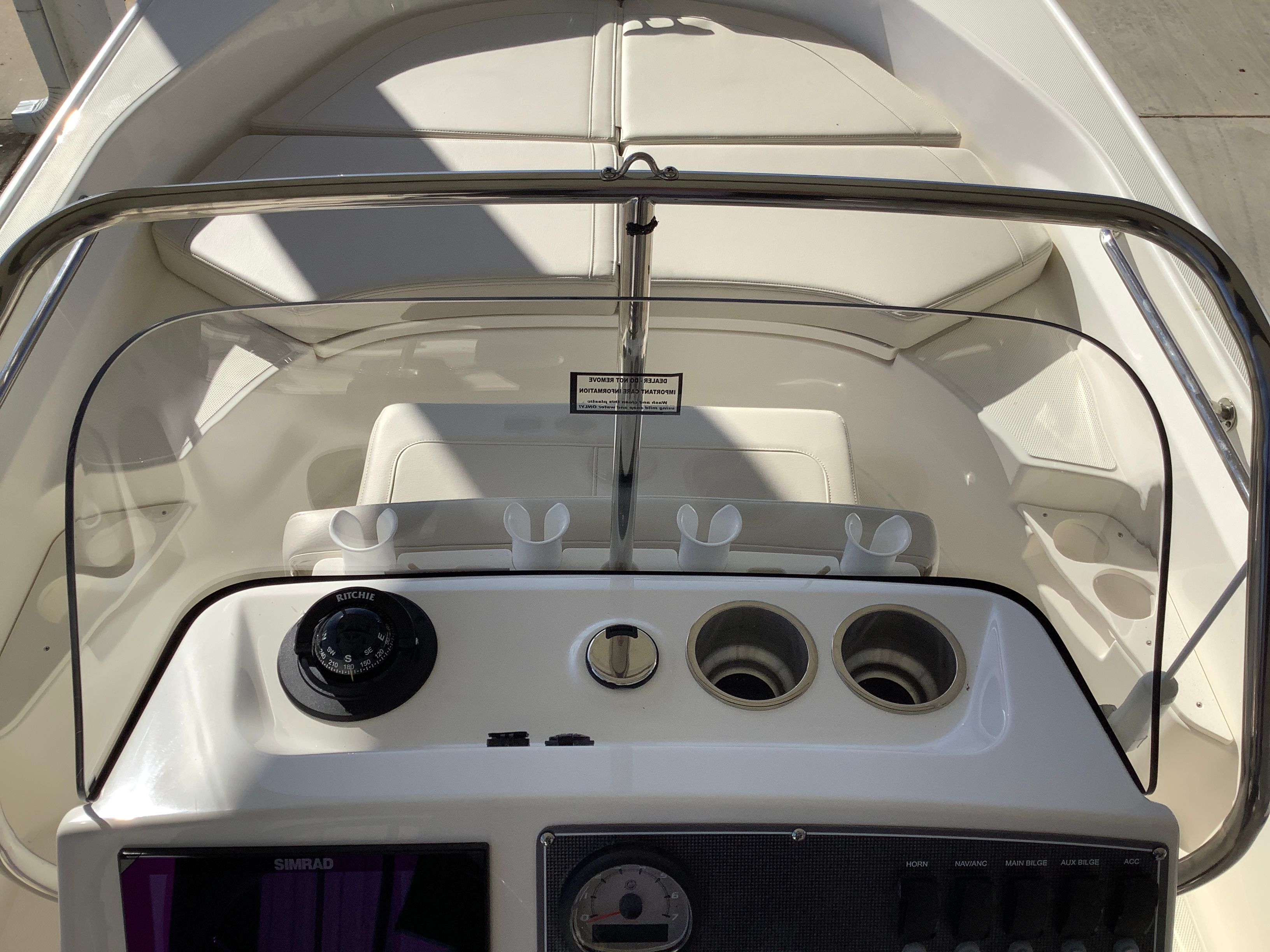 2026 Boston Whaler 170 Montauk - 15