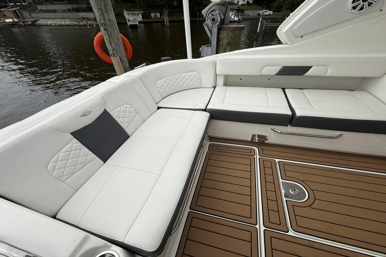 2015 Chaparral 327 SSX - 13