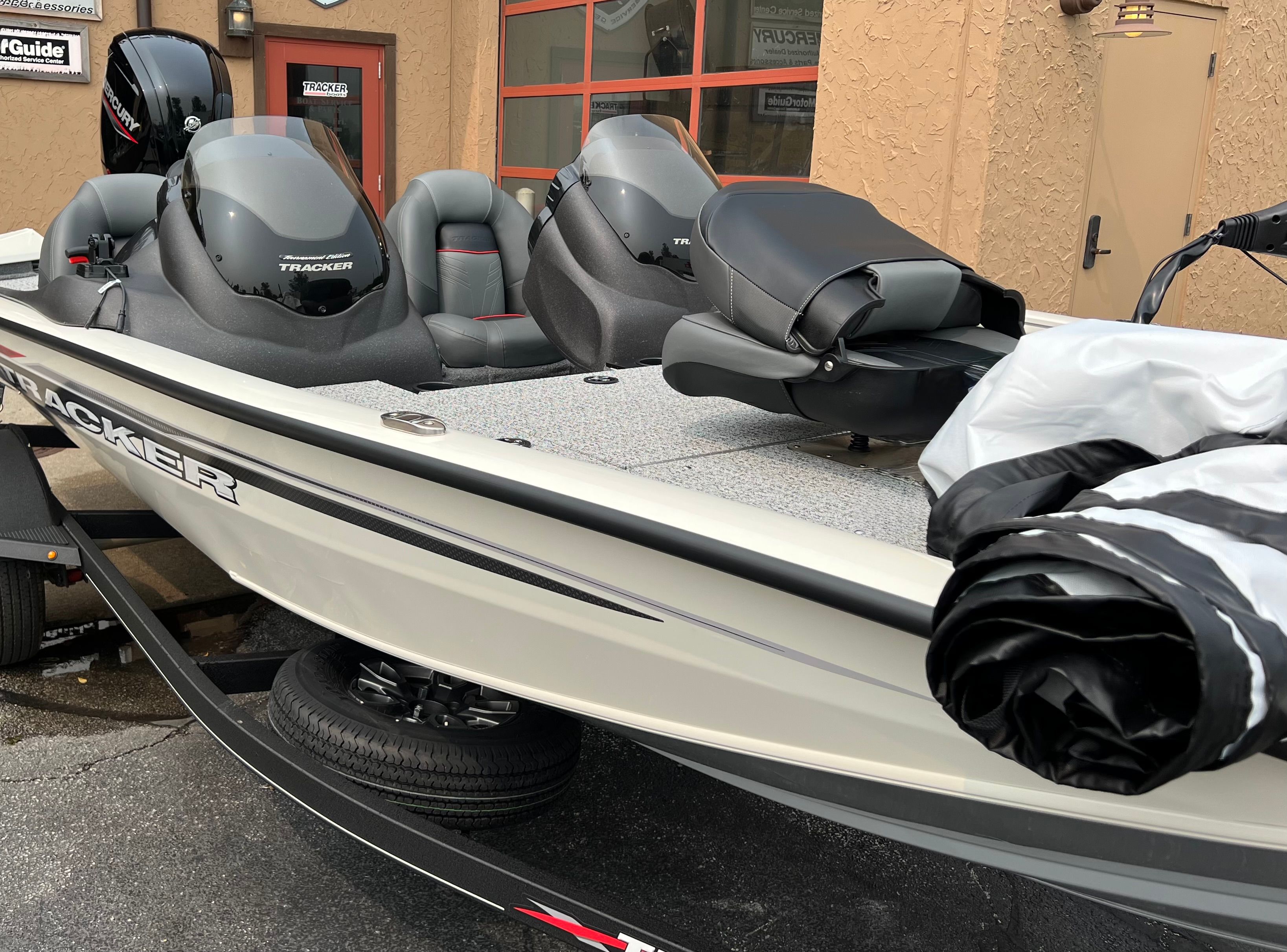 2023 Bass Tracker PRO TEAM 175 TXW - 4