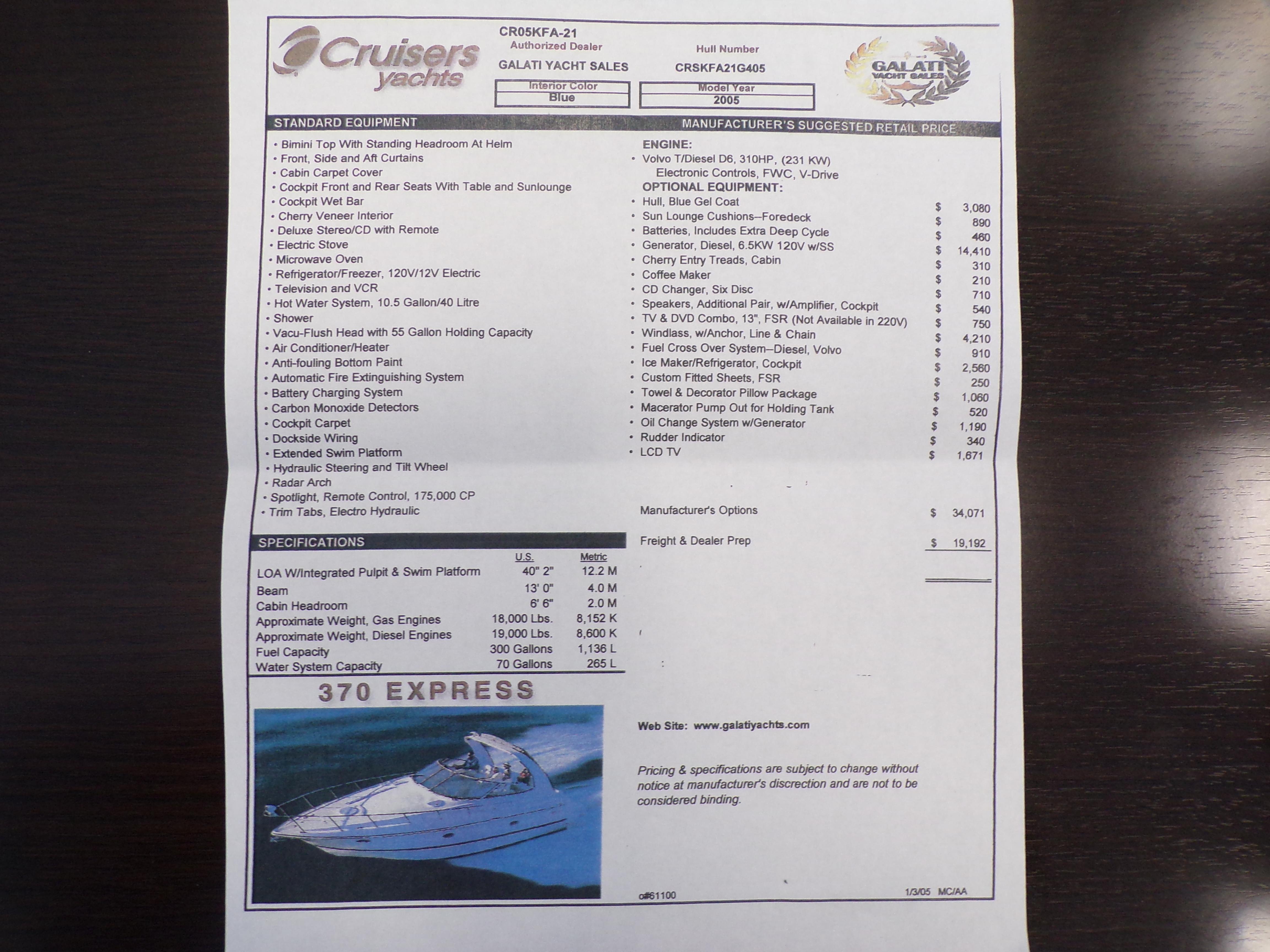2005-Cruisers-Yachts-370-Express-MarineMax-Naples