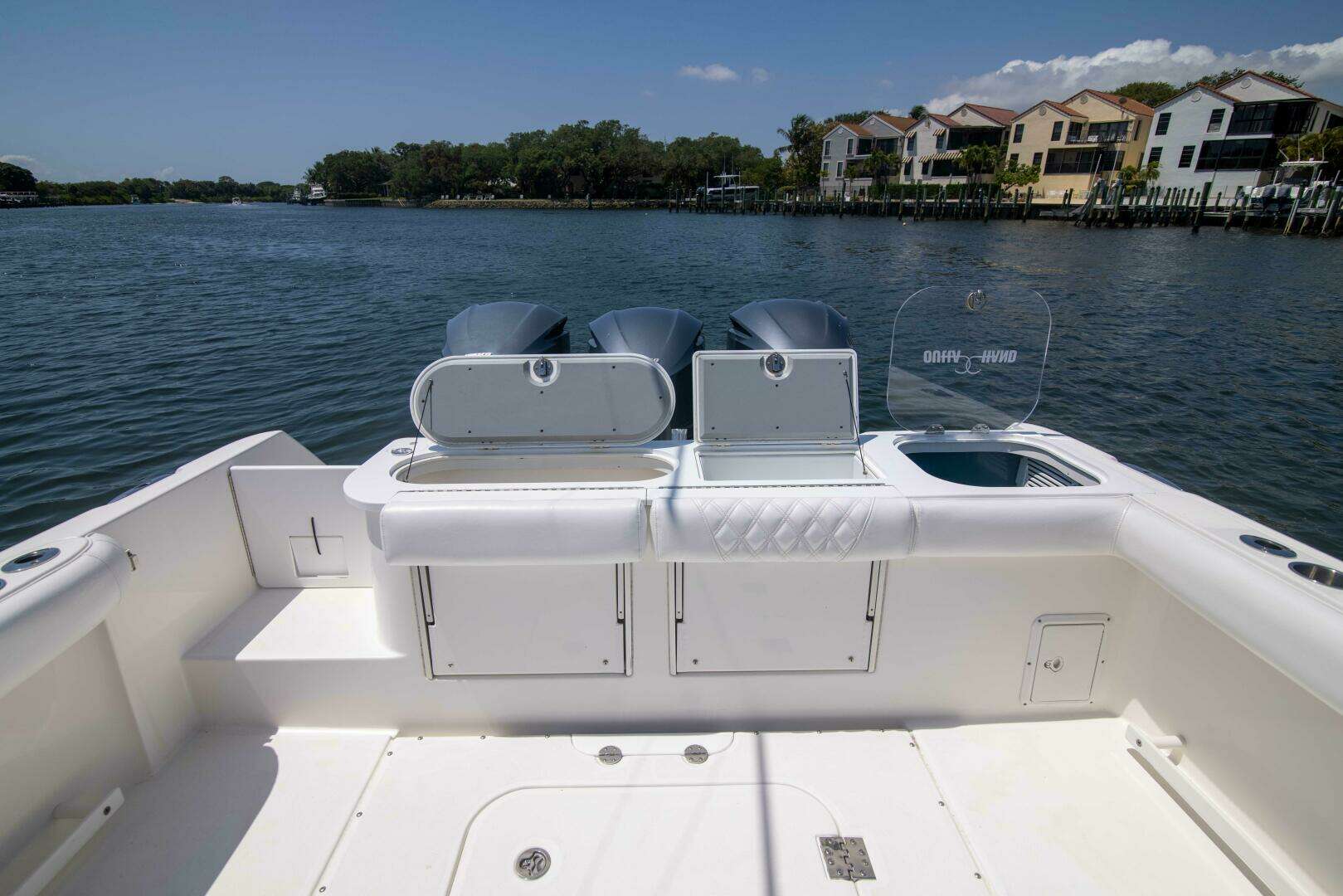 2009 Everglades 350CC - Image 23