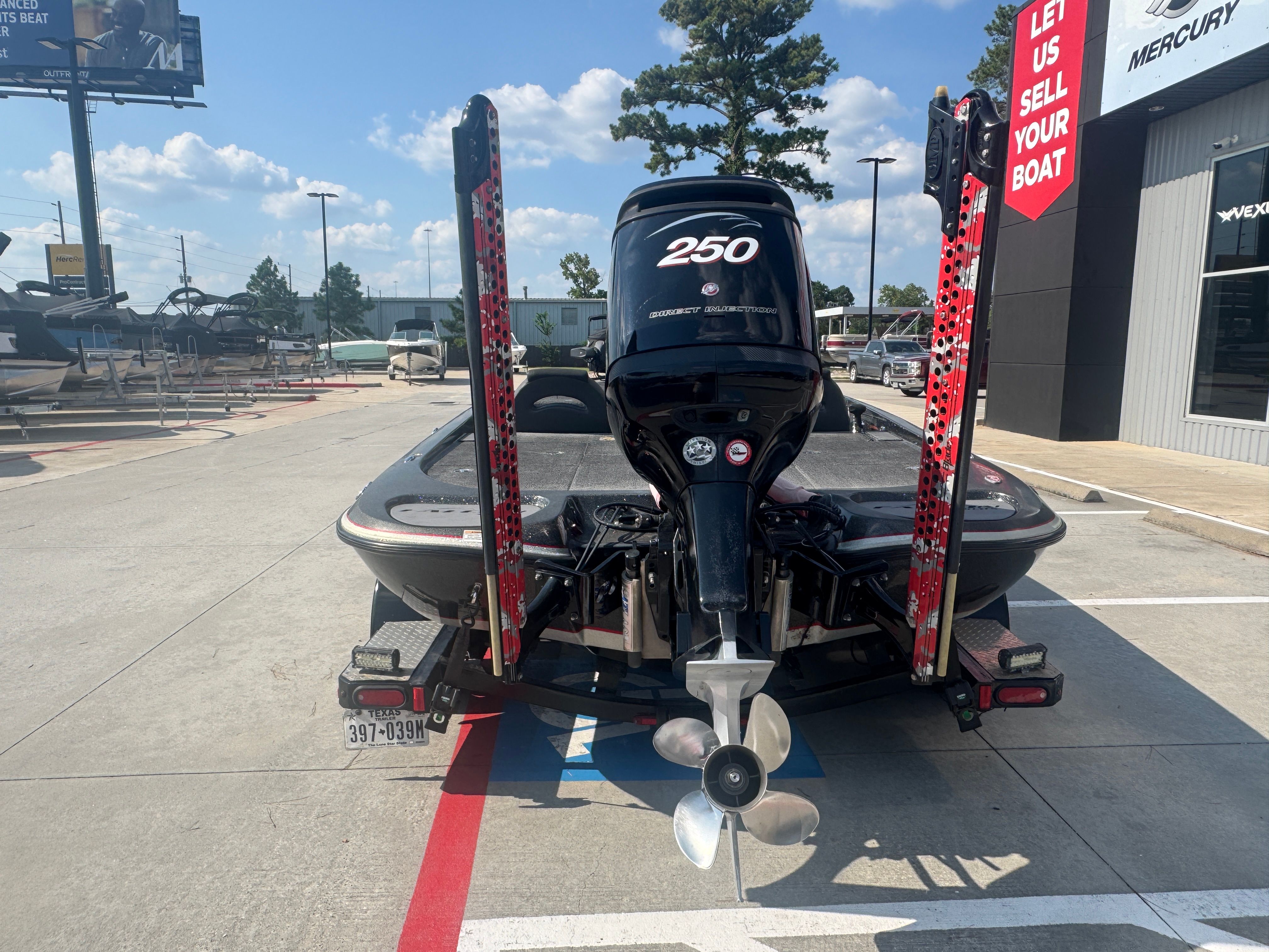 2019 Falcon F215 - 8