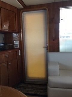2004 Bertram 390 - 6