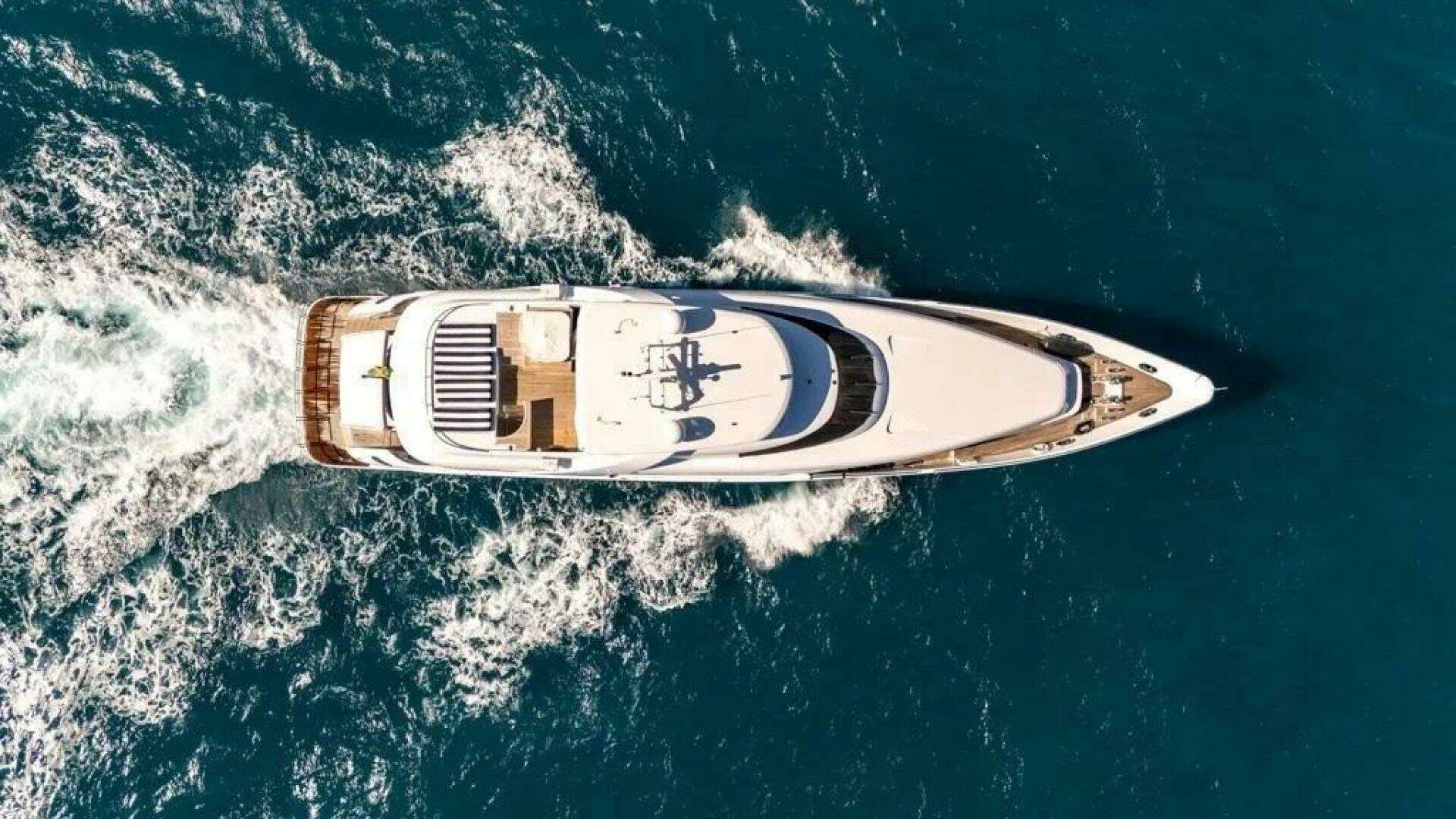 2005 DMB Danube Motor Yacht - Image 2