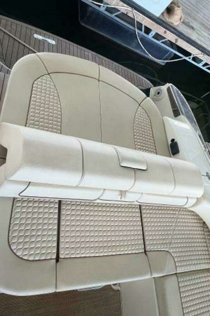 2020 Chris-Craft Launch 31 GT - Image 29